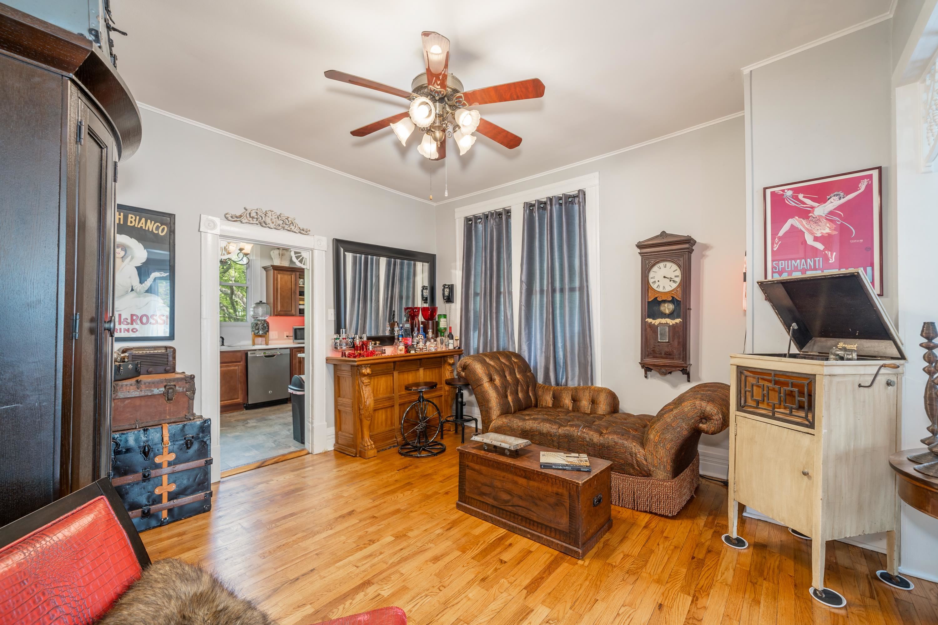 MURRAY & OBRIEN - Residential