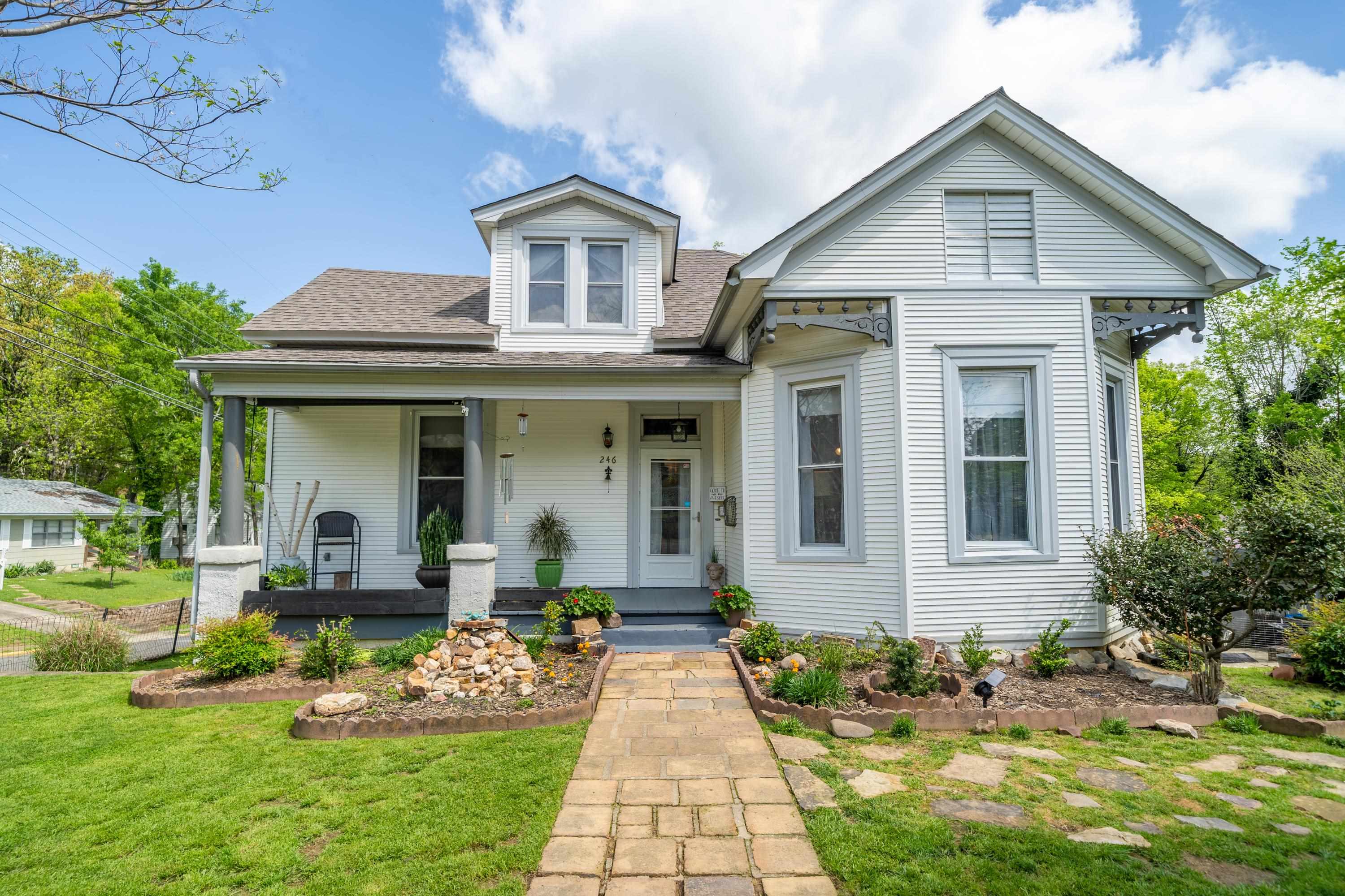 MURRAY & OBRIEN - Residential