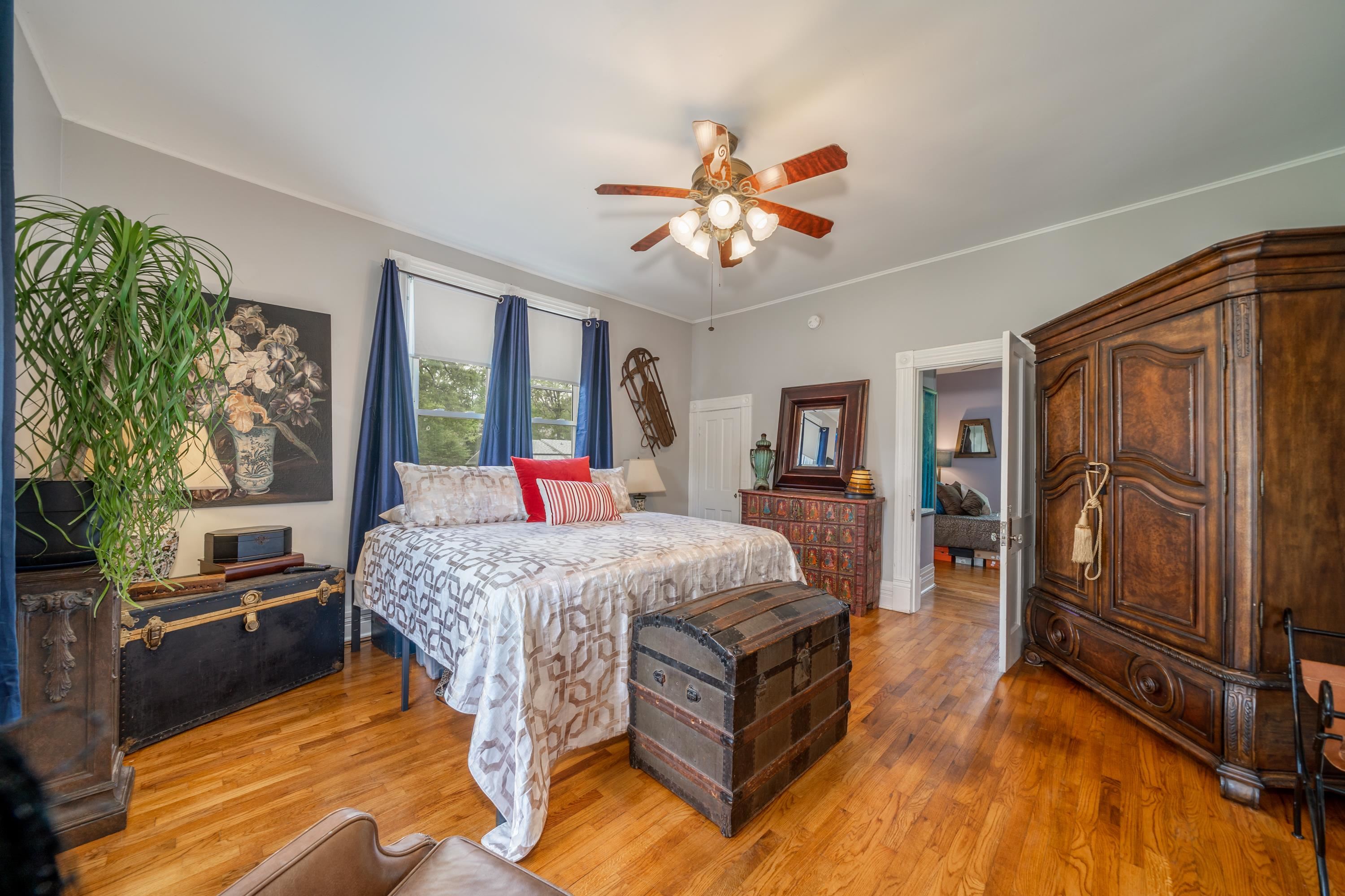 MURRAY & OBRIEN - Residential