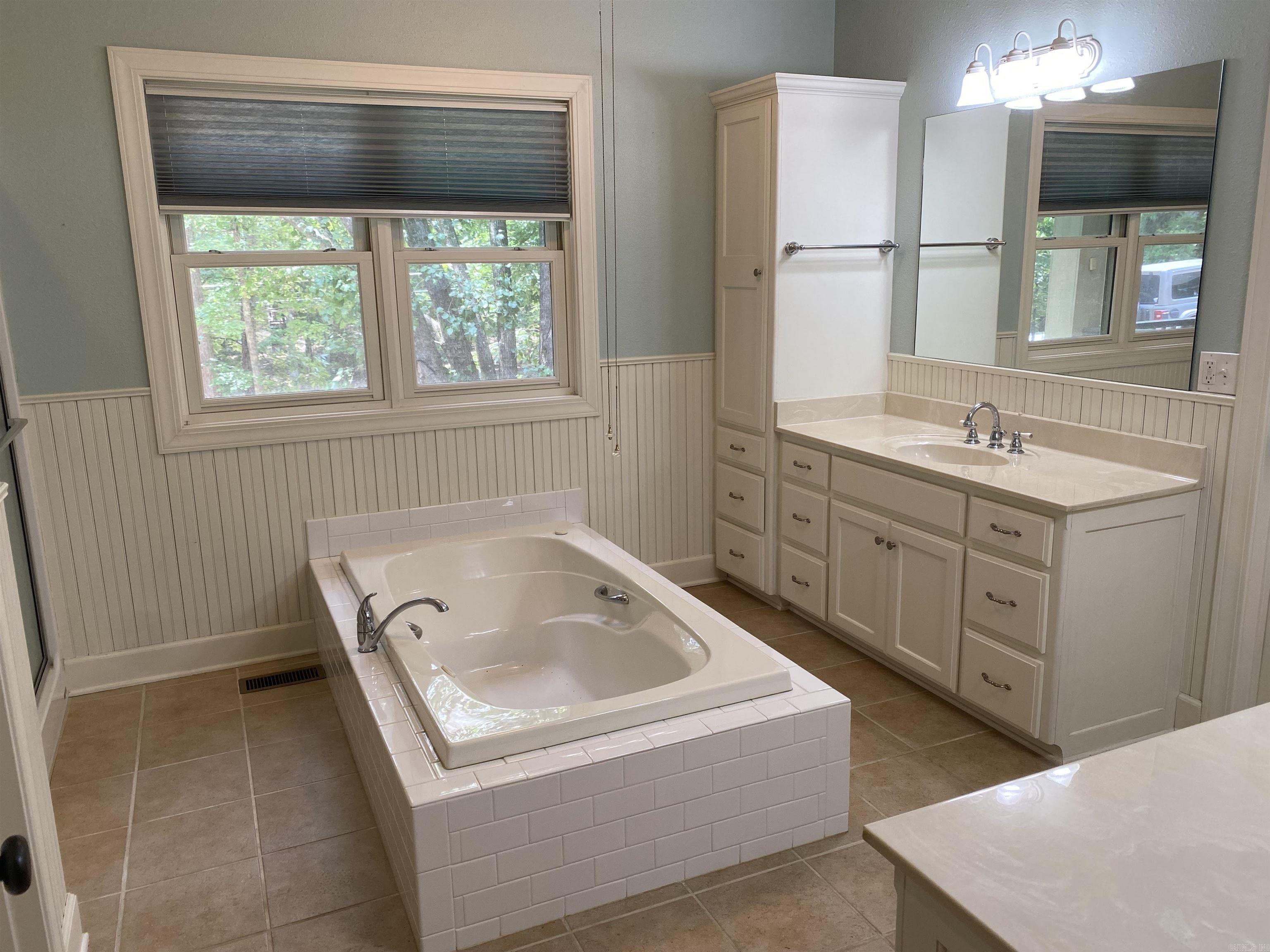 Hickory Nut Mountain Estates - Residential