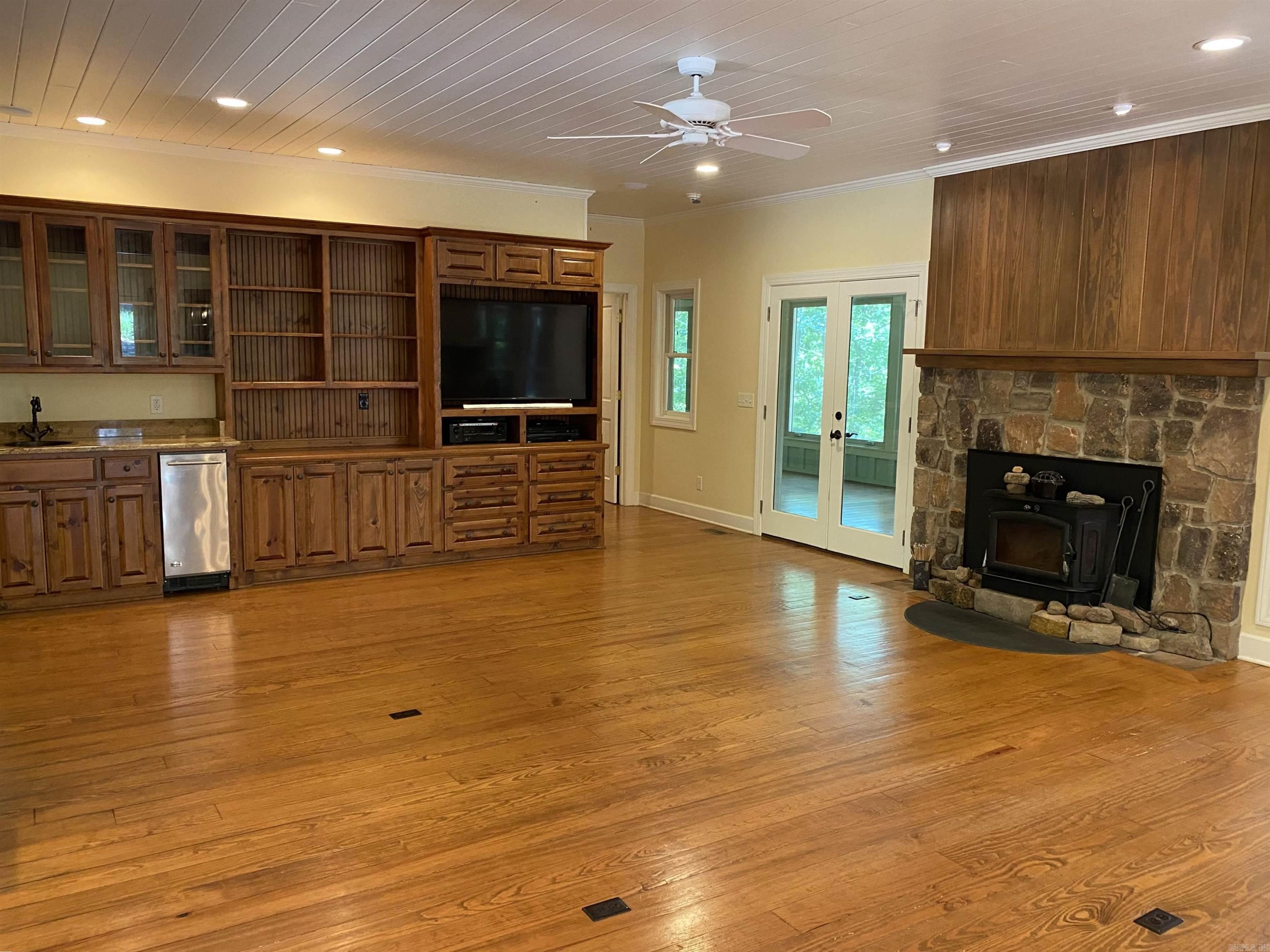 Hickory Nut Mountain Estates - Residential