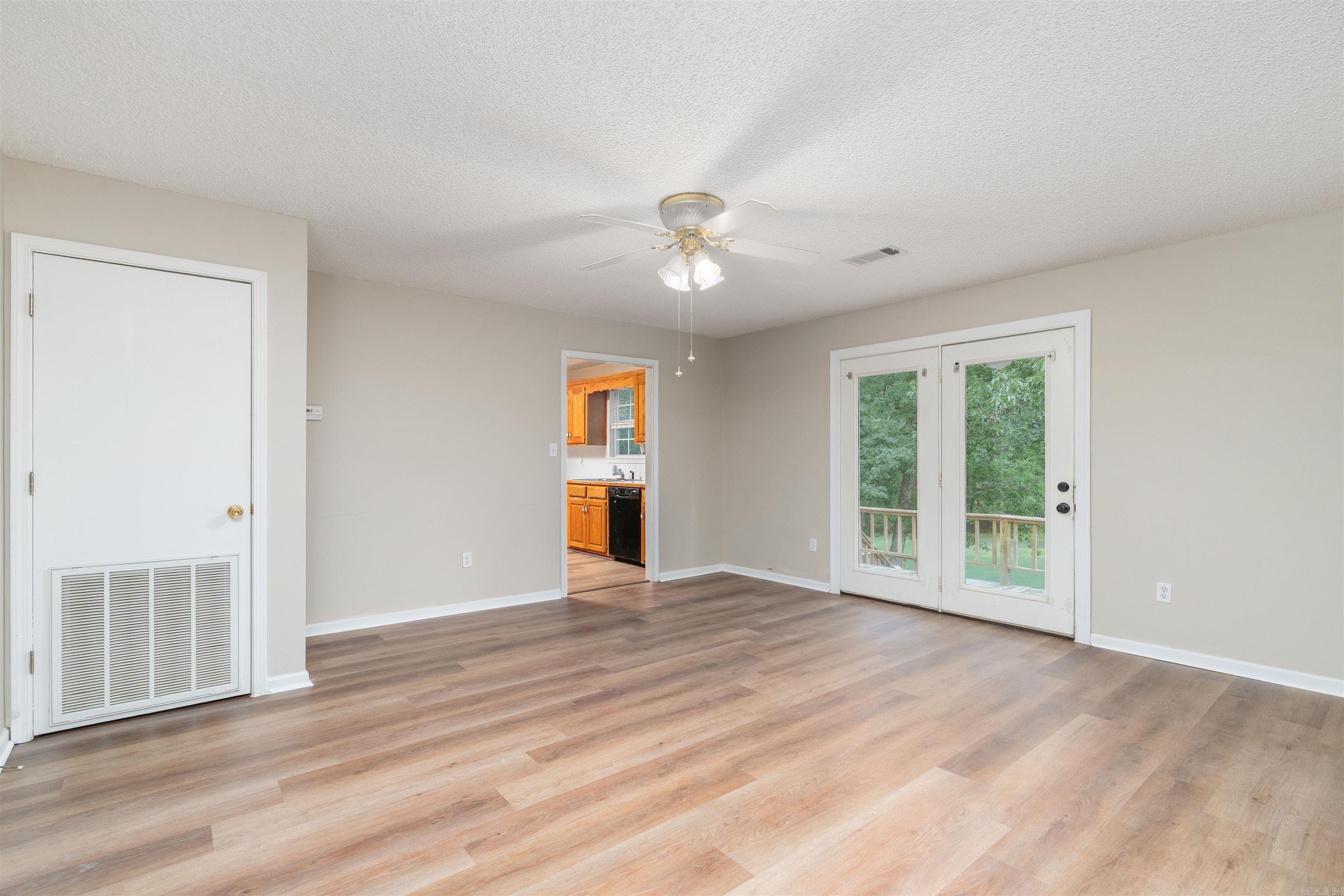 DIAMONDHEAD - Residential