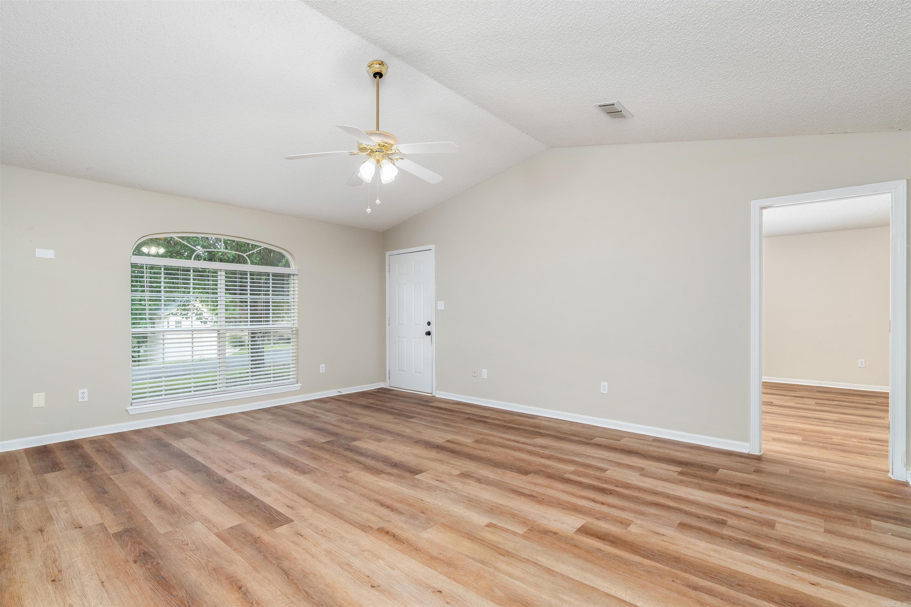 DIAMONDHEAD - Residential