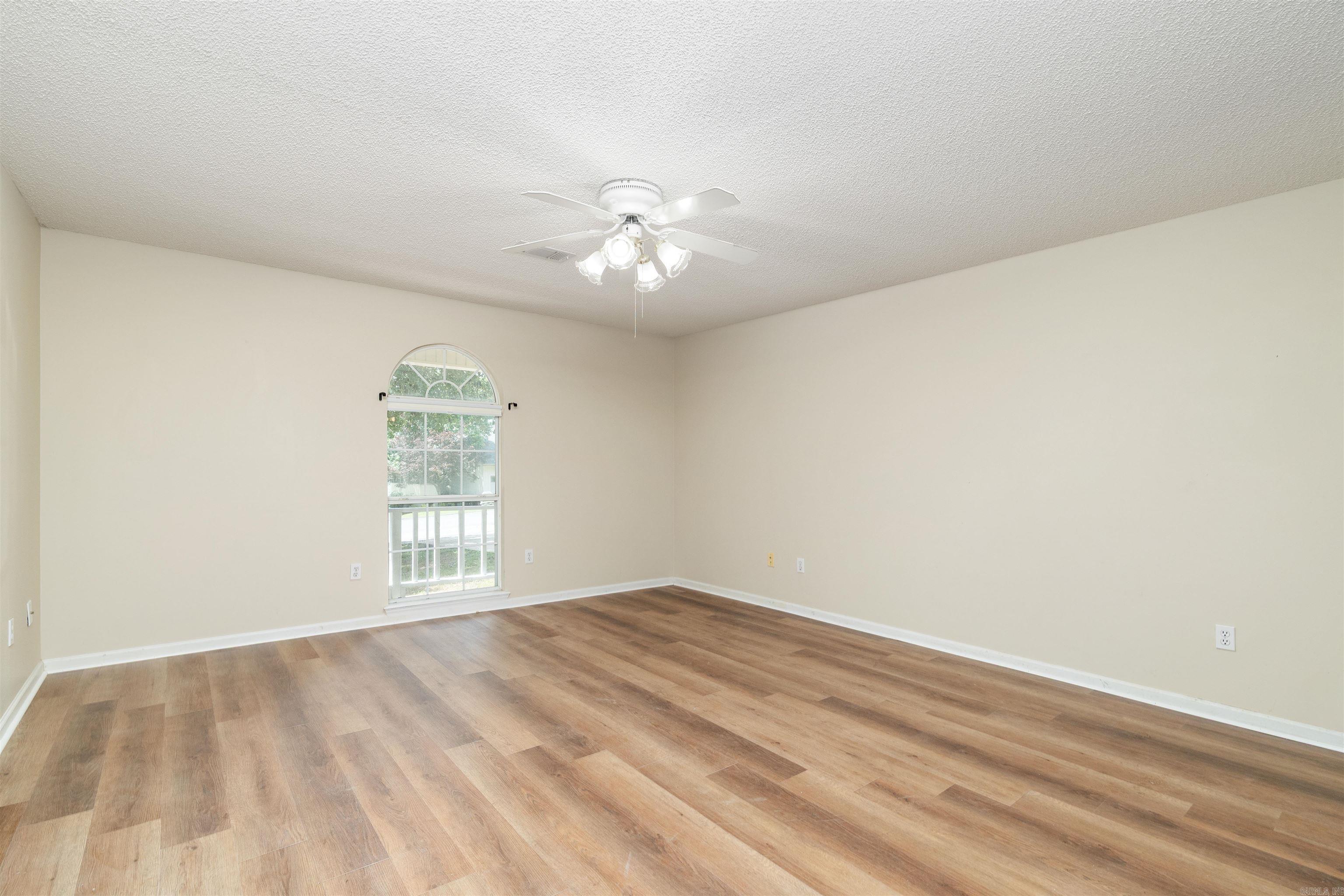 DIAMONDHEAD - Residential