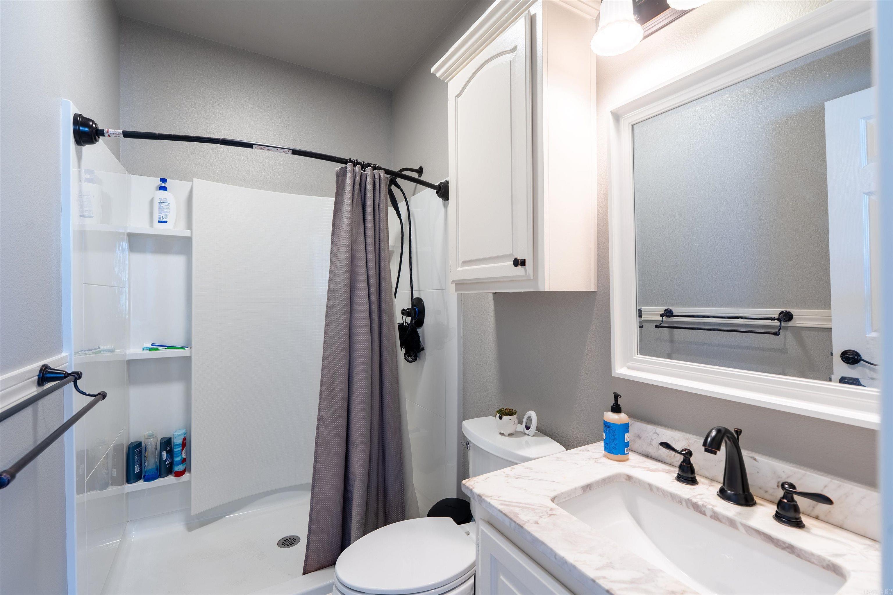 ARROWHEAD VILLAGE - Residential