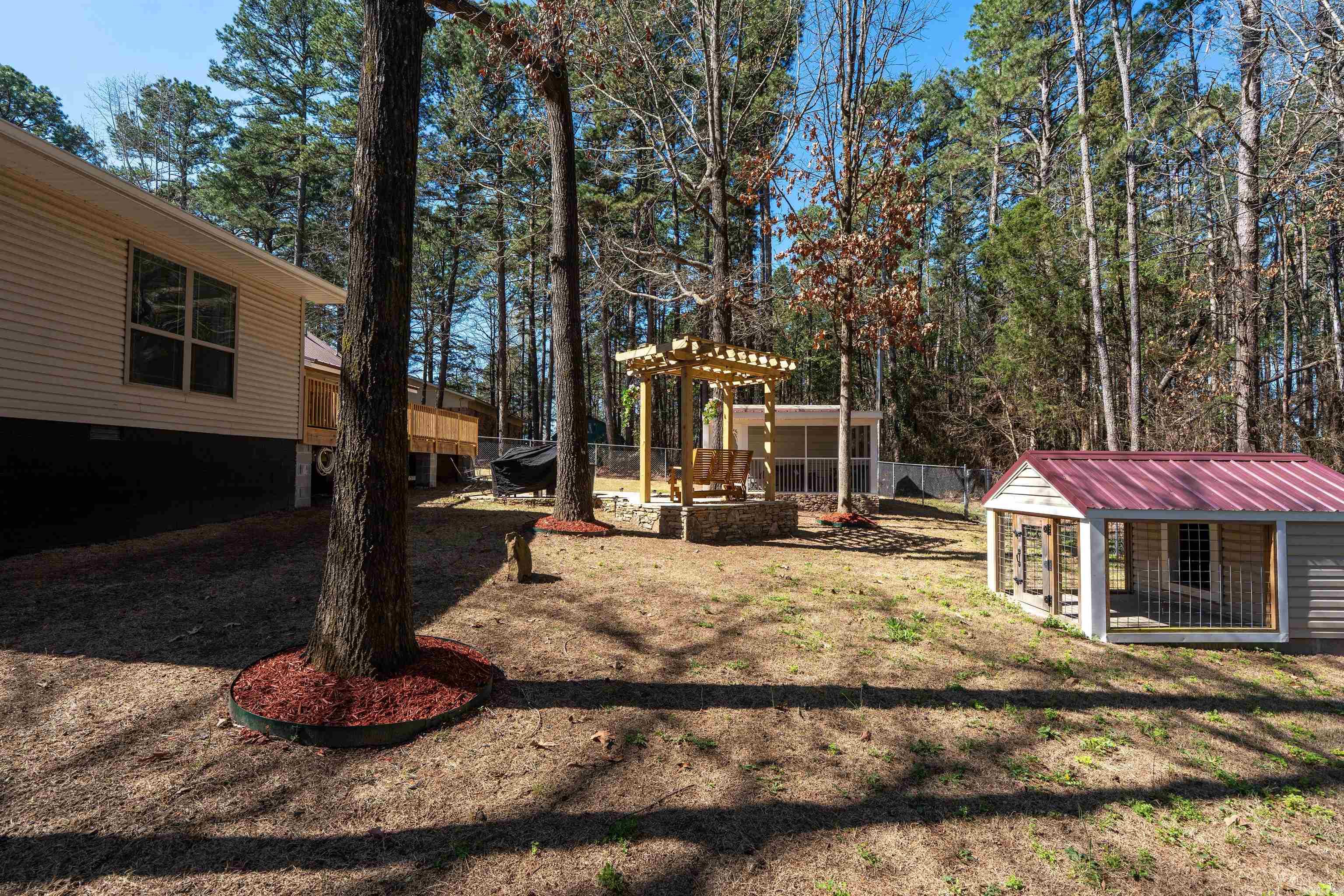 ARROWHEAD VILLAGE - Residential