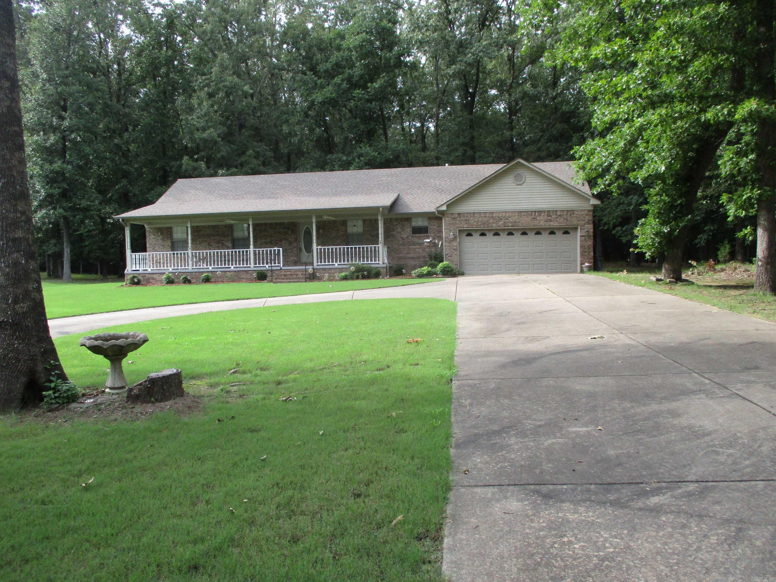 HIDDEN ISLE - Residential