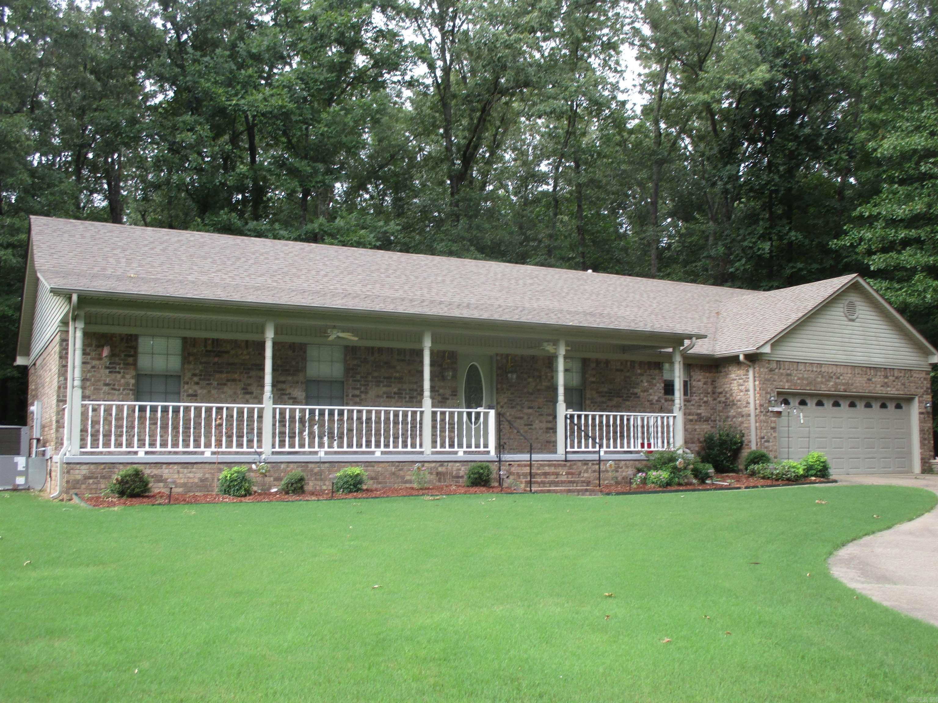 HIDDEN ISLE - Residential