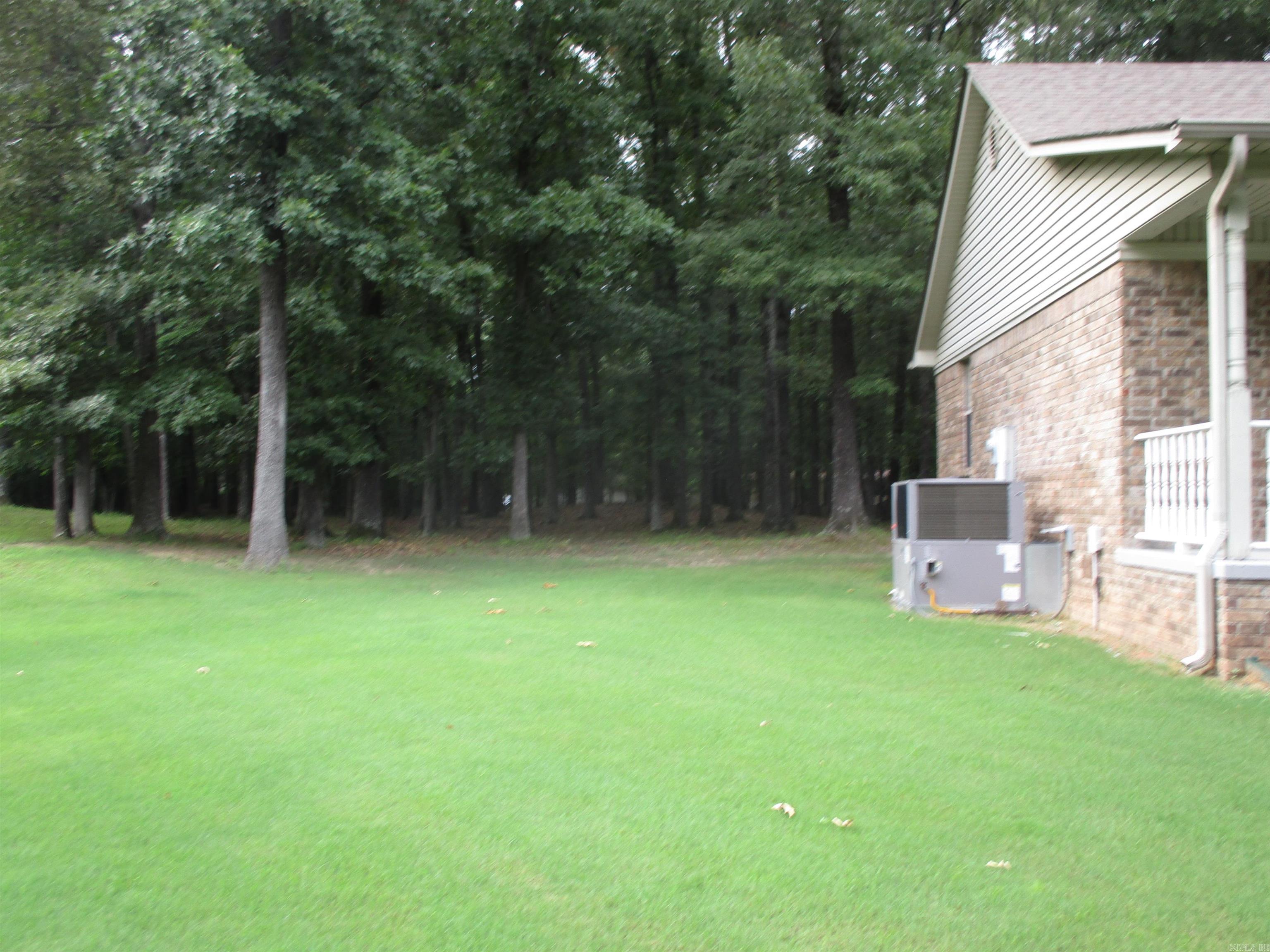 HIDDEN ISLE - Residential