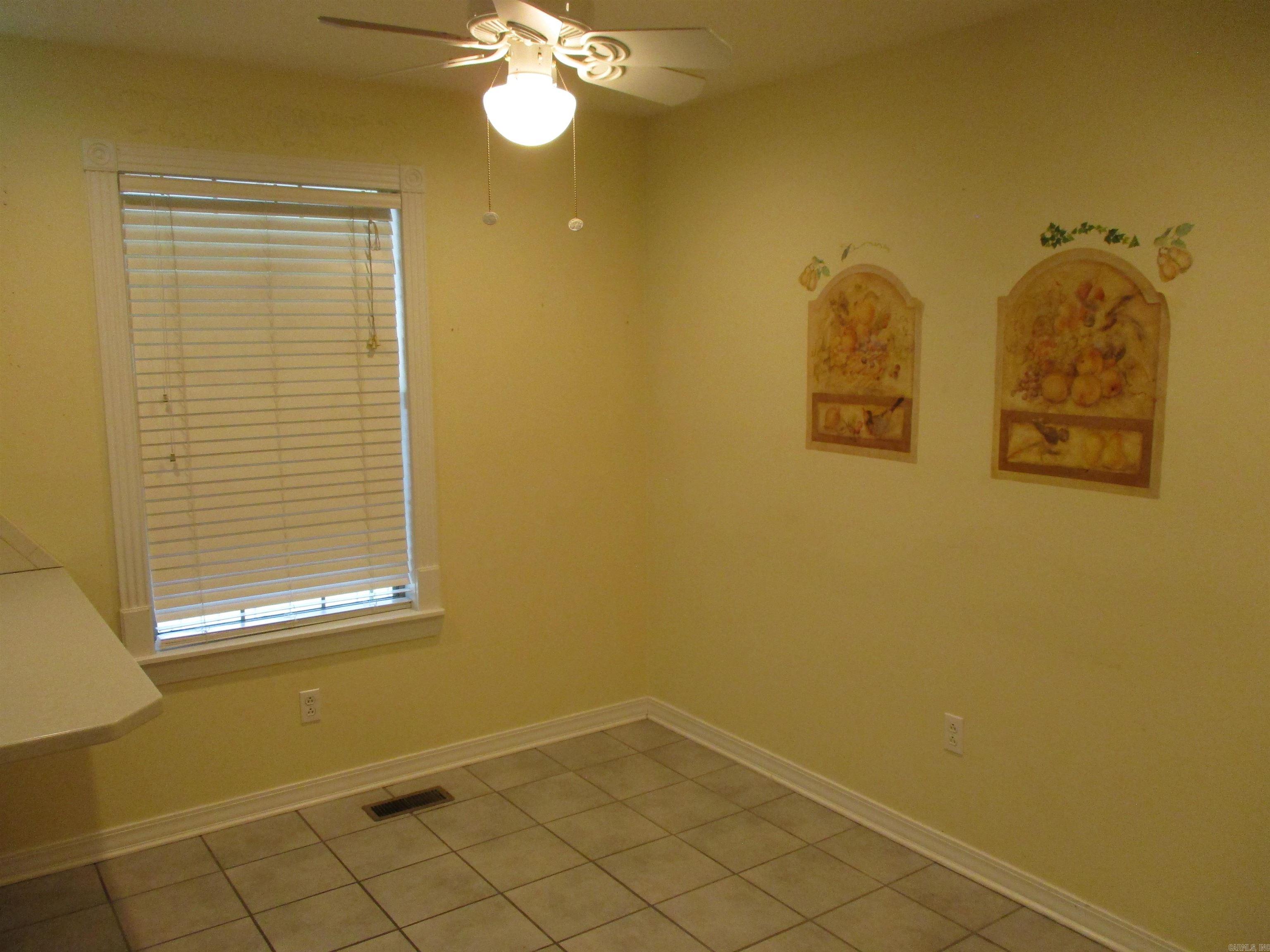 HIDDEN ISLE - Residential