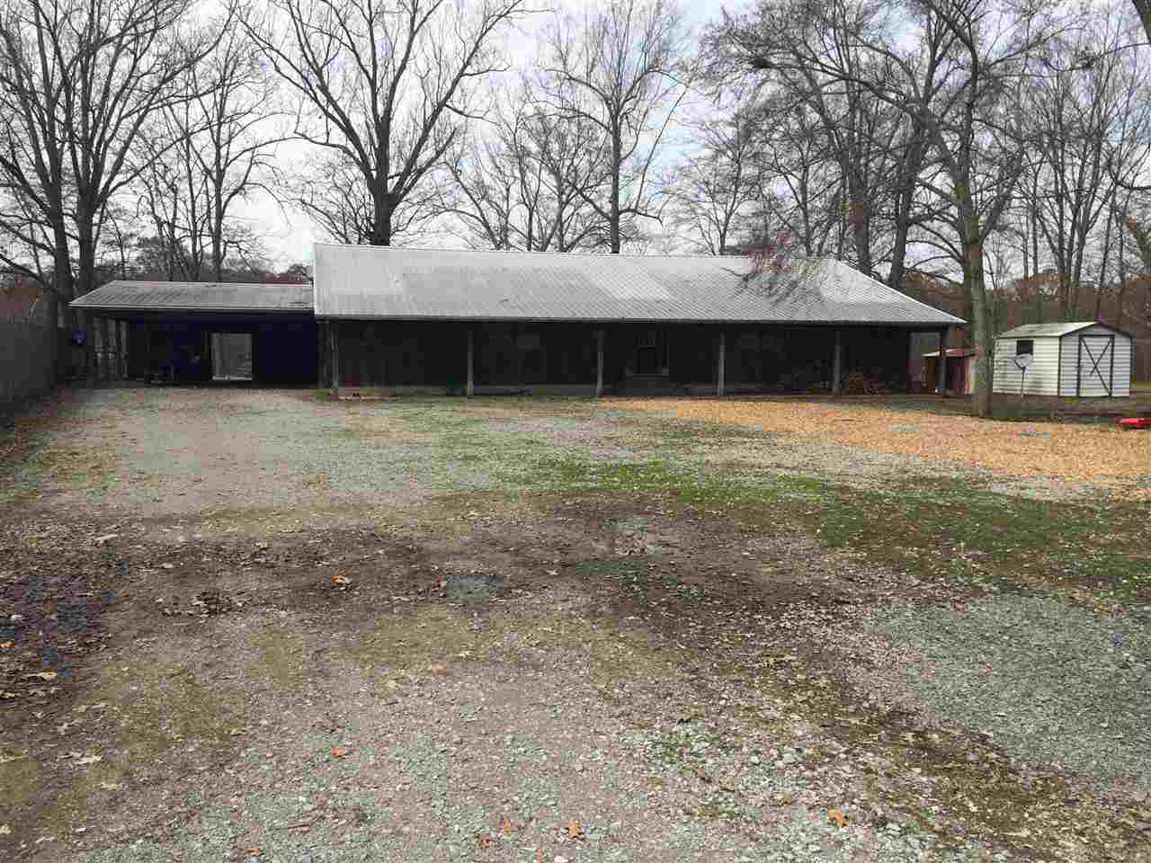 Horseshoe Lake - Residential