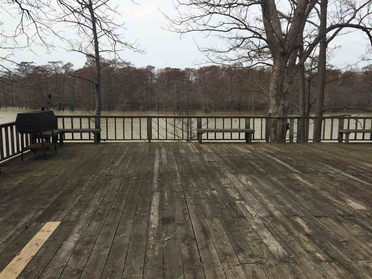 Horseshoe Lake - Residential