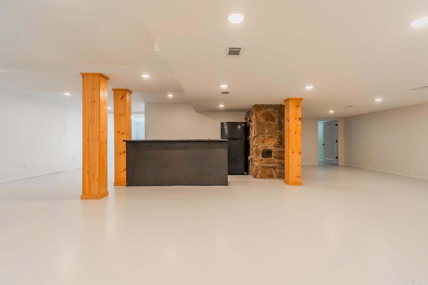 DAWN HOWELL - Residential