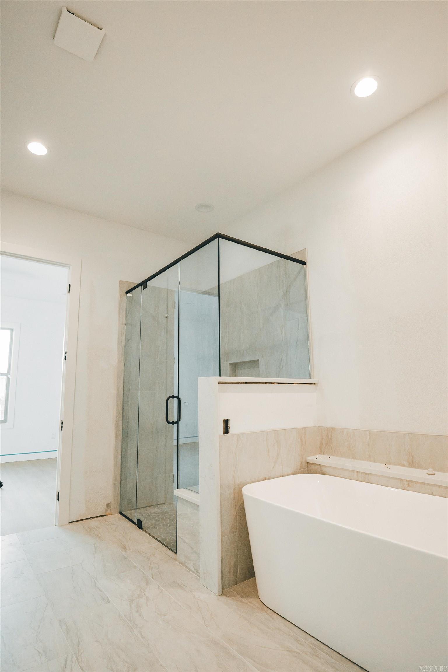 Chenal Valley - Residential Lease