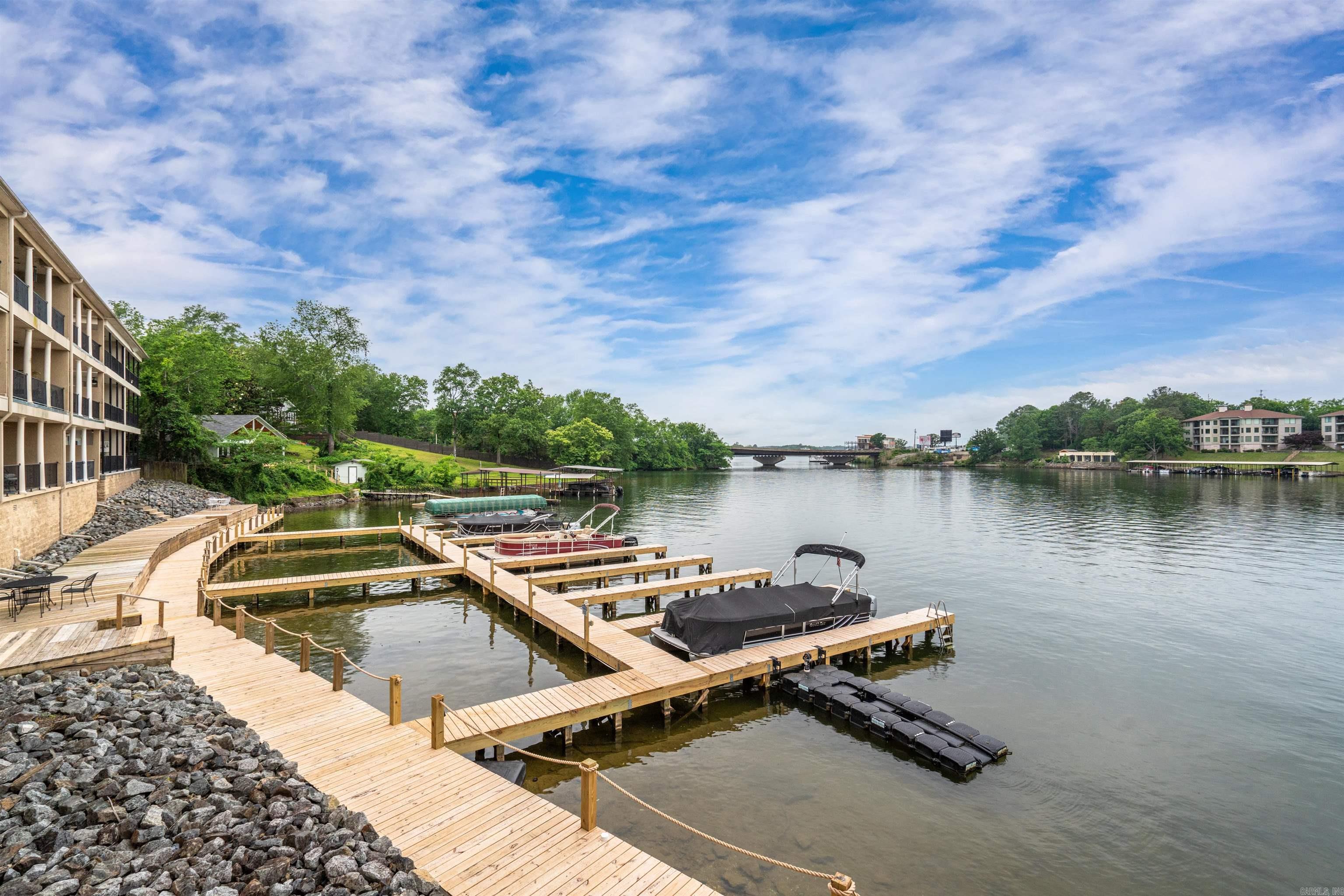 BRIDGEBAY HPR - Residential