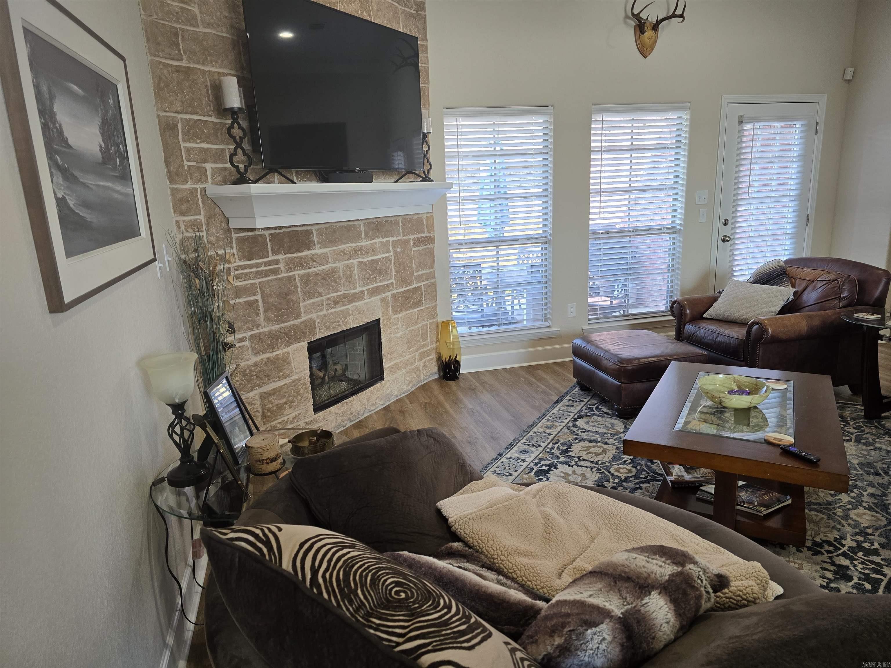 Nutters Crossing - Residential