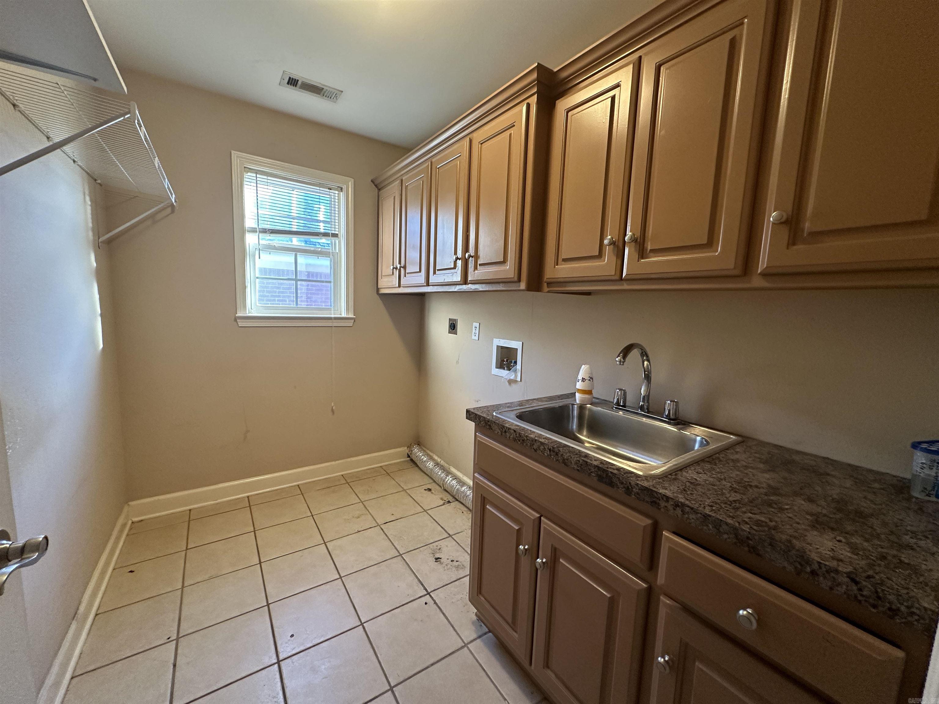 AUSTIN LAKES ON THE BAY ADDN - Residential