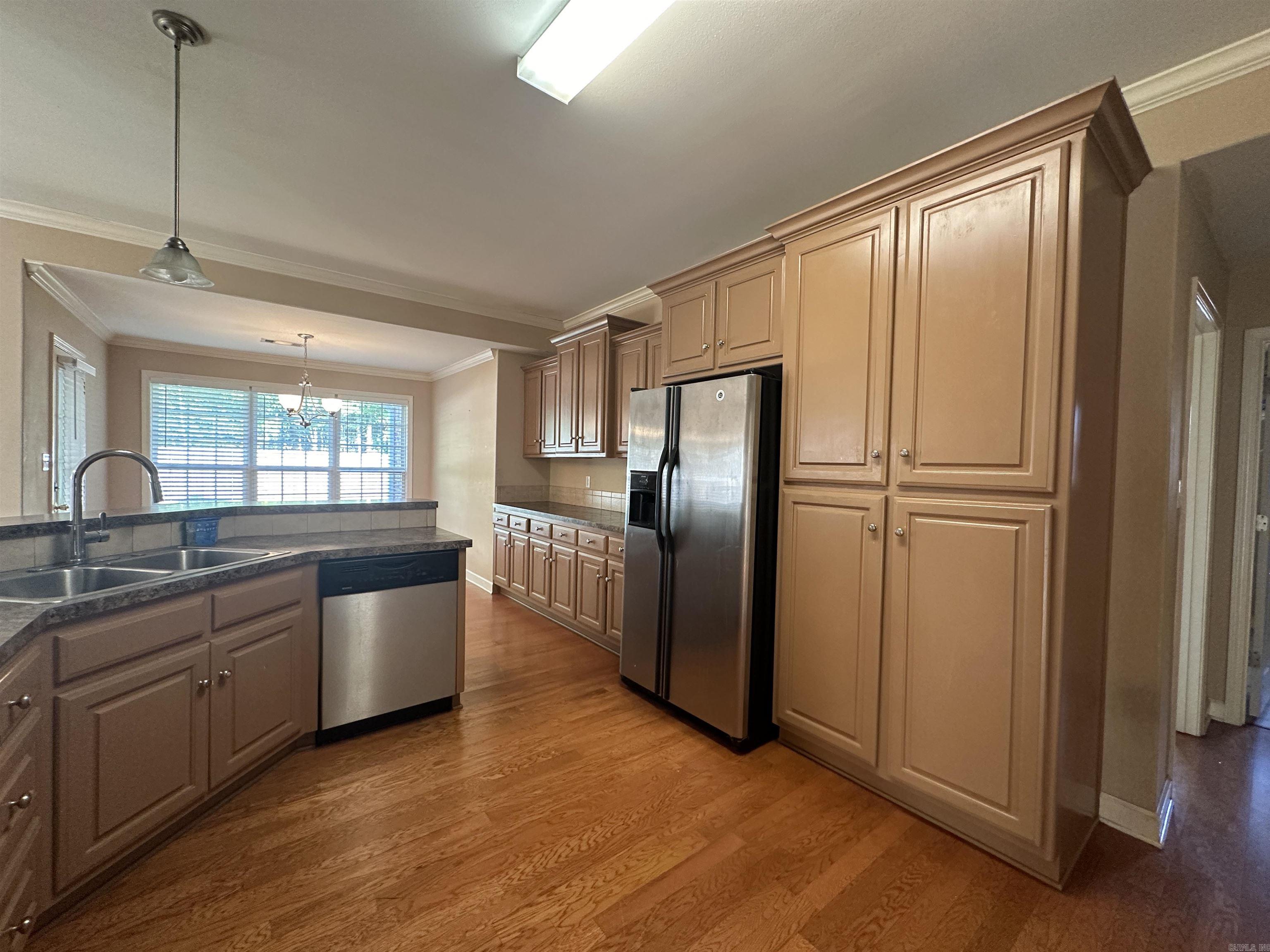 AUSTIN LAKES ON THE BAY ADDN - Residential