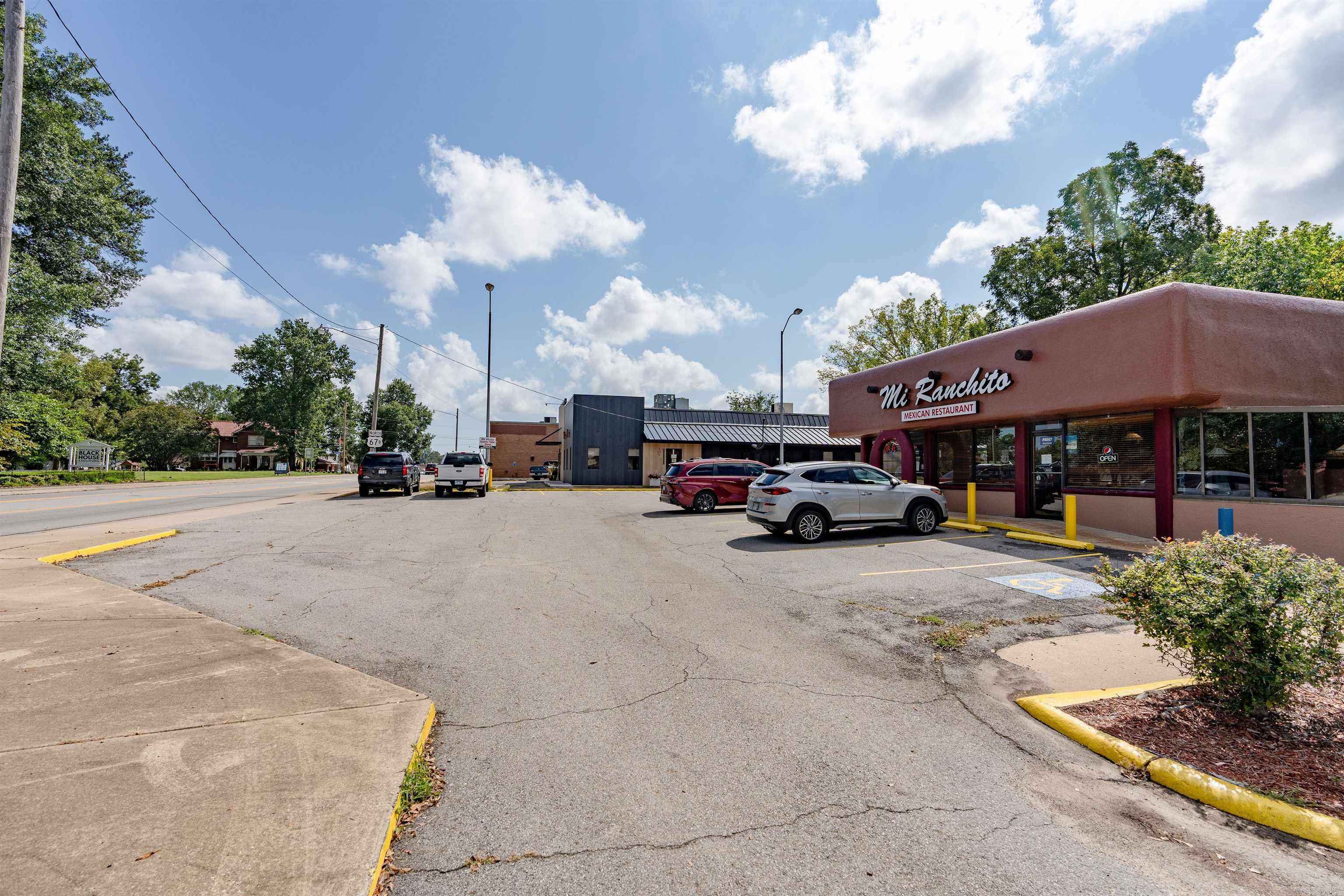 Searcy Original - Commercial Sale