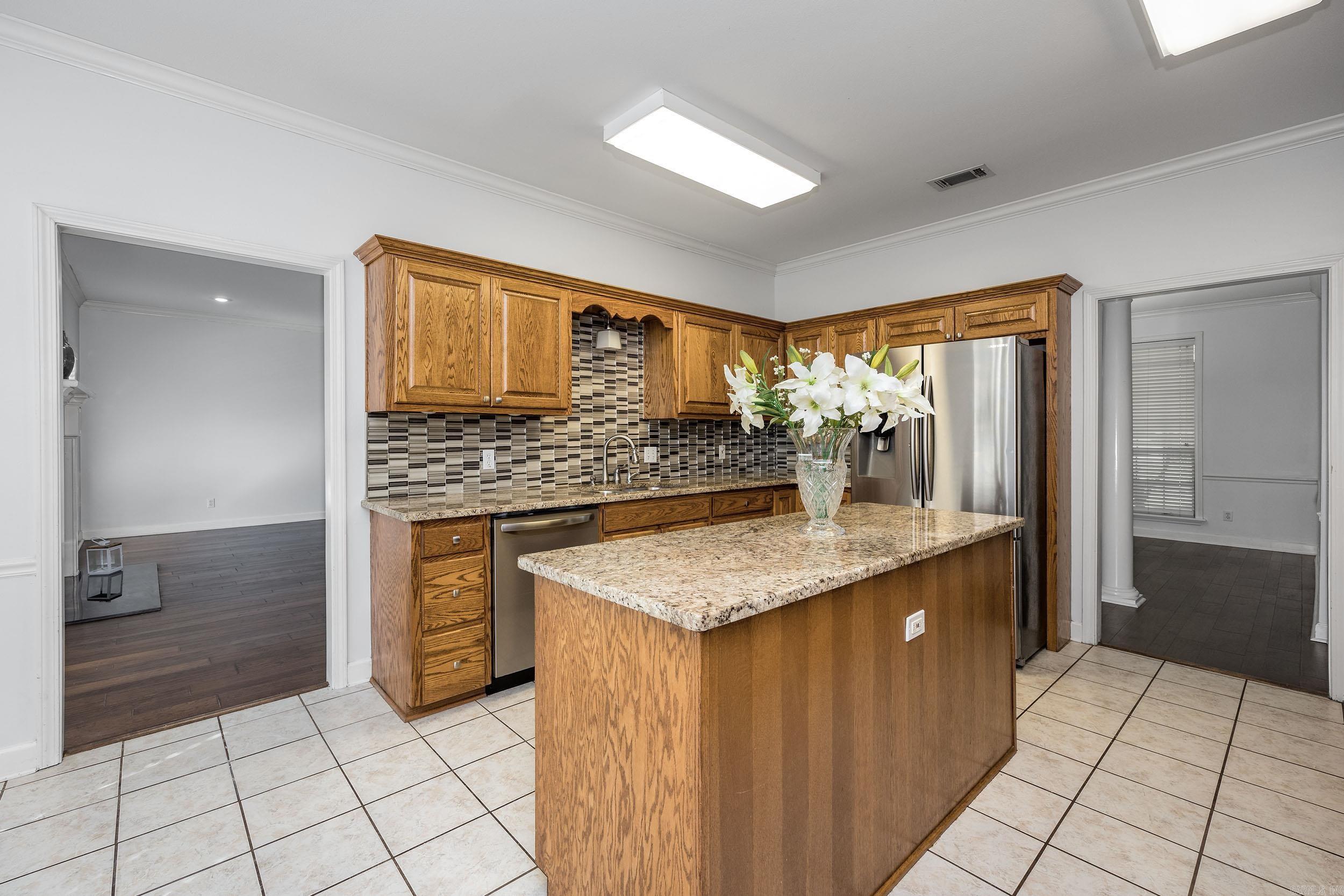 CATHERINE PLACE - Residential