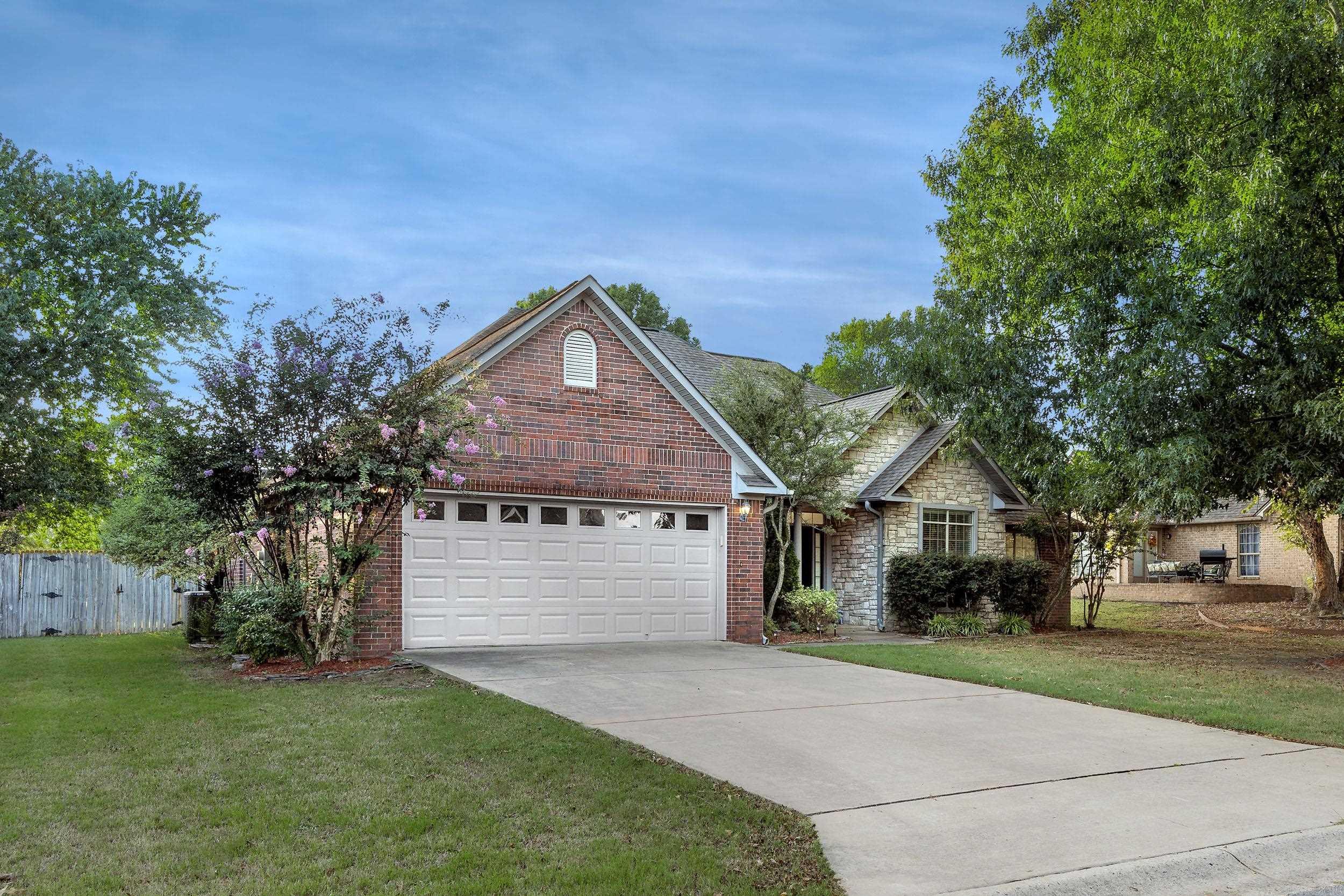 CATHERINE PLACE - Residential