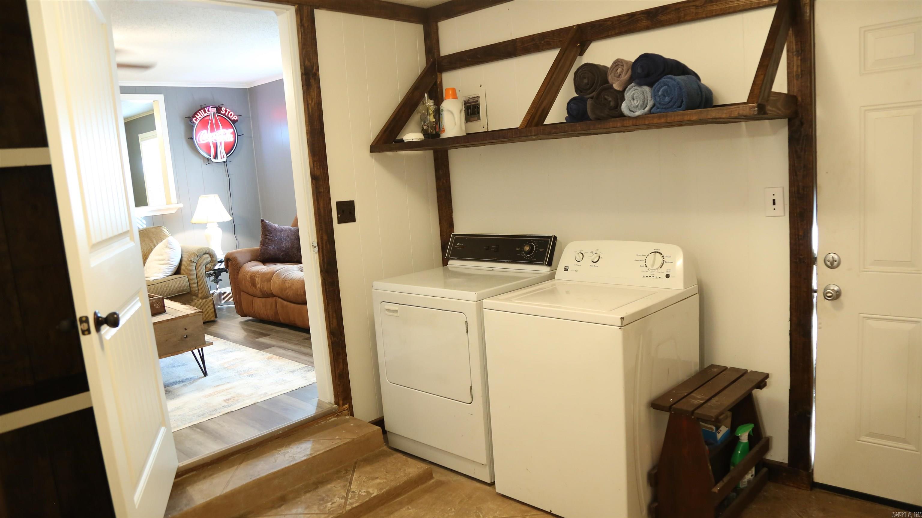 MCNEIL - Residential