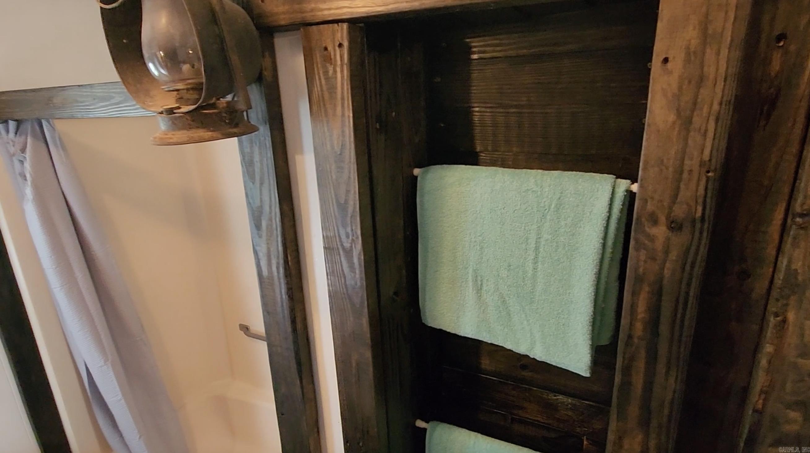 MCNEIL - Residential