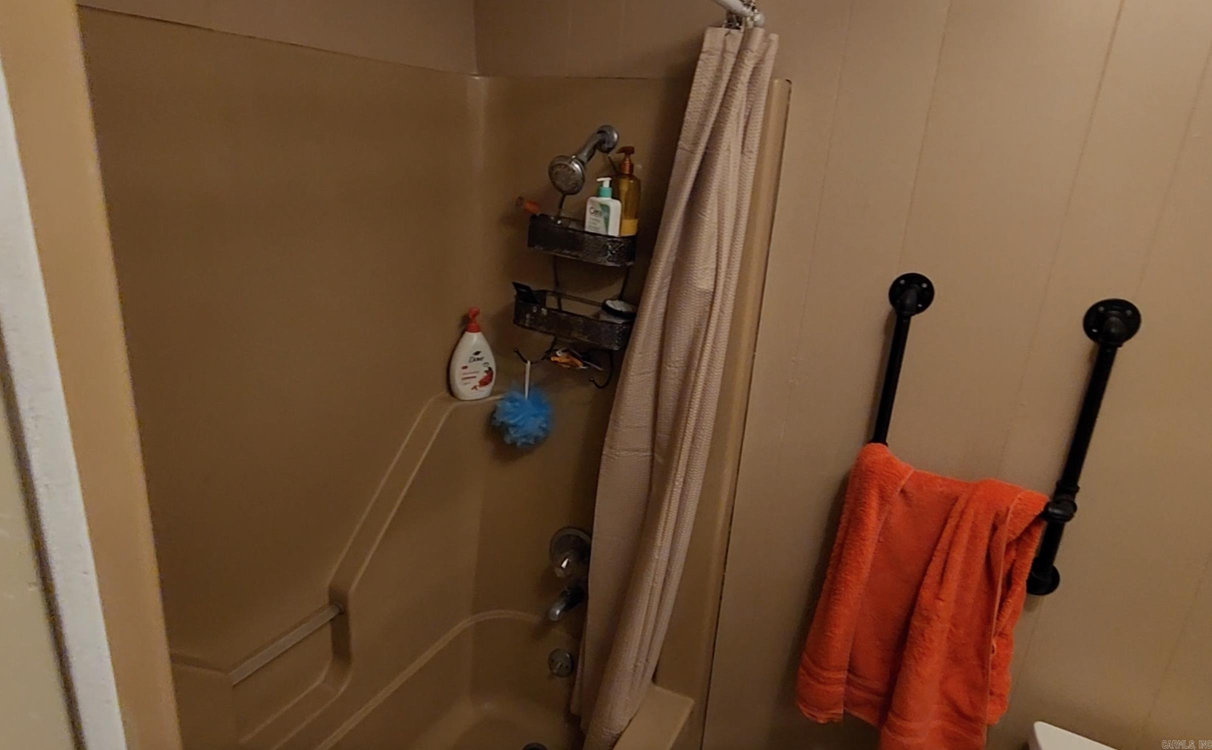 MCNEIL - Residential