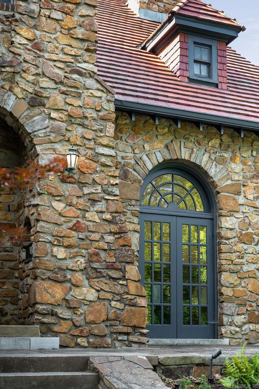 Doyles Place - Residential