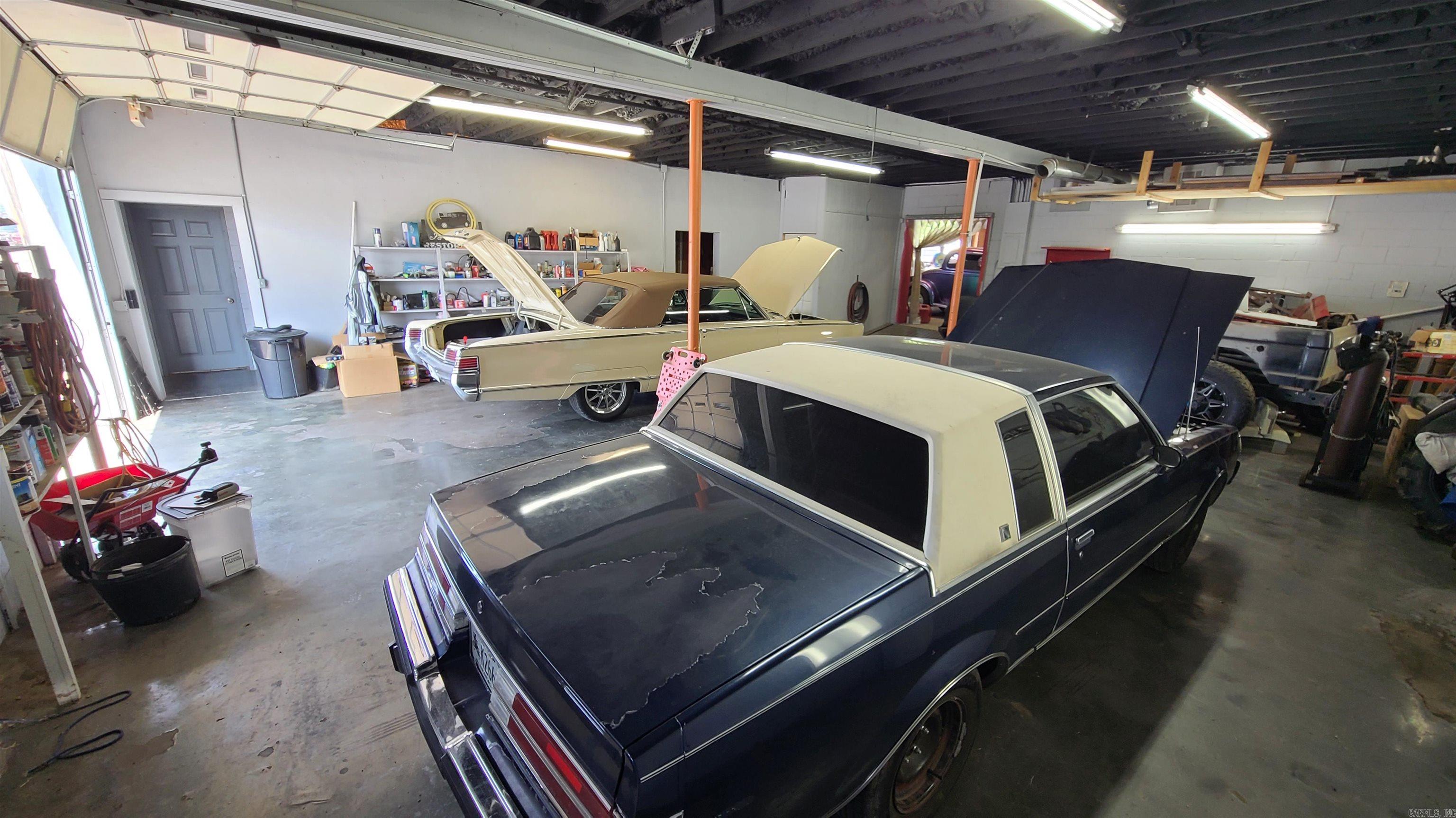 Garland County - Commercial Sale