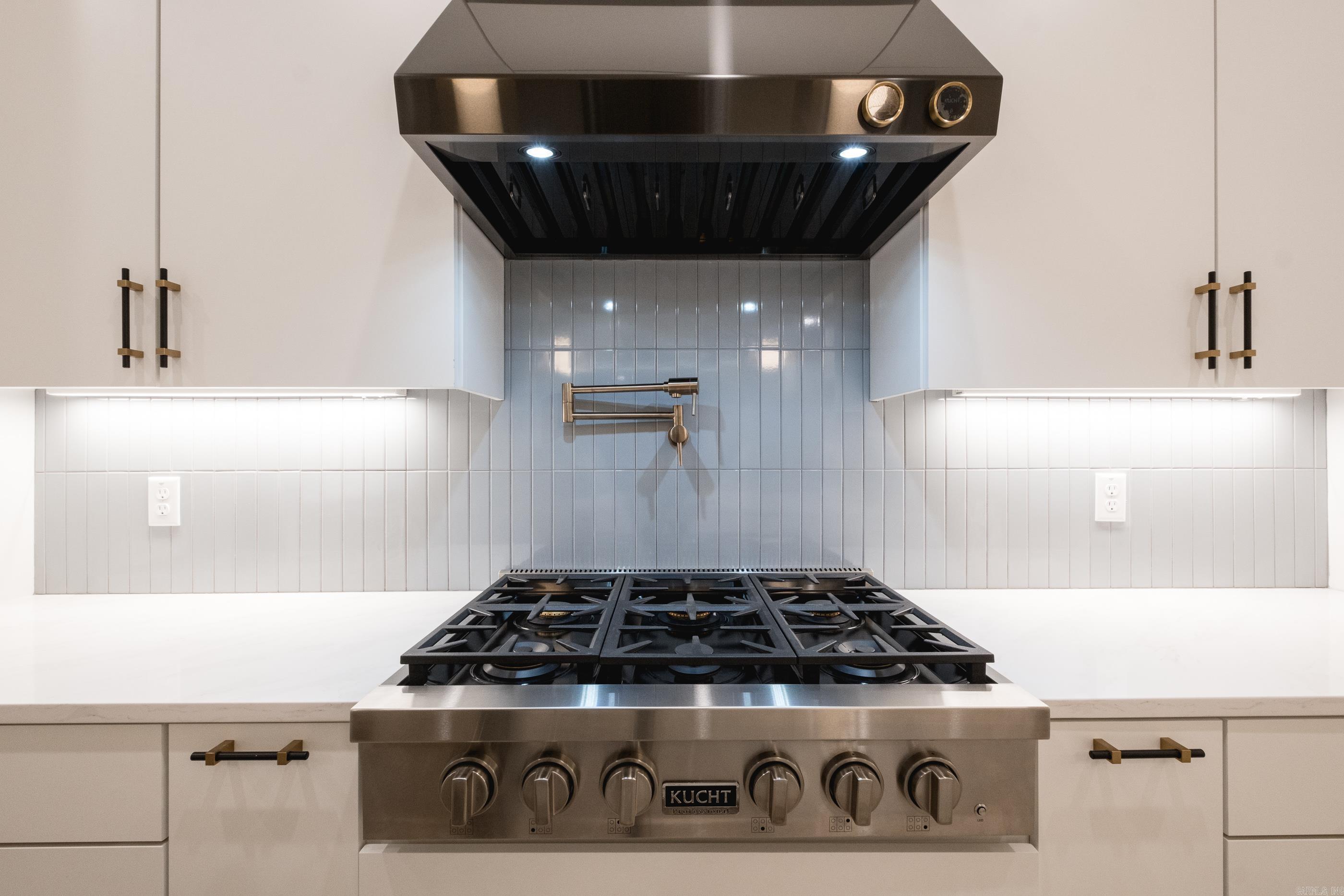 CHENAL VALLEY MEREVILLE PLACE - Residential