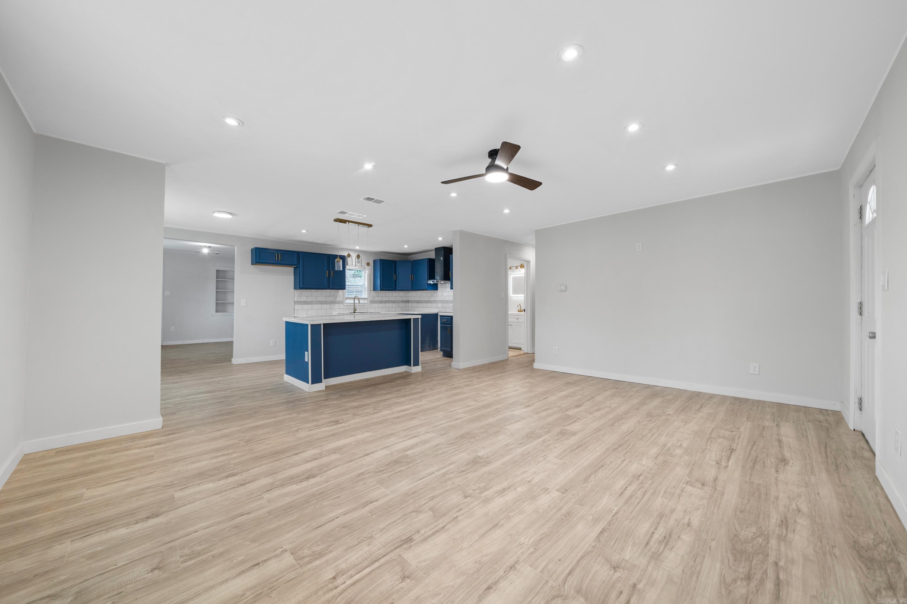 BEVERLY HILLS - Residential