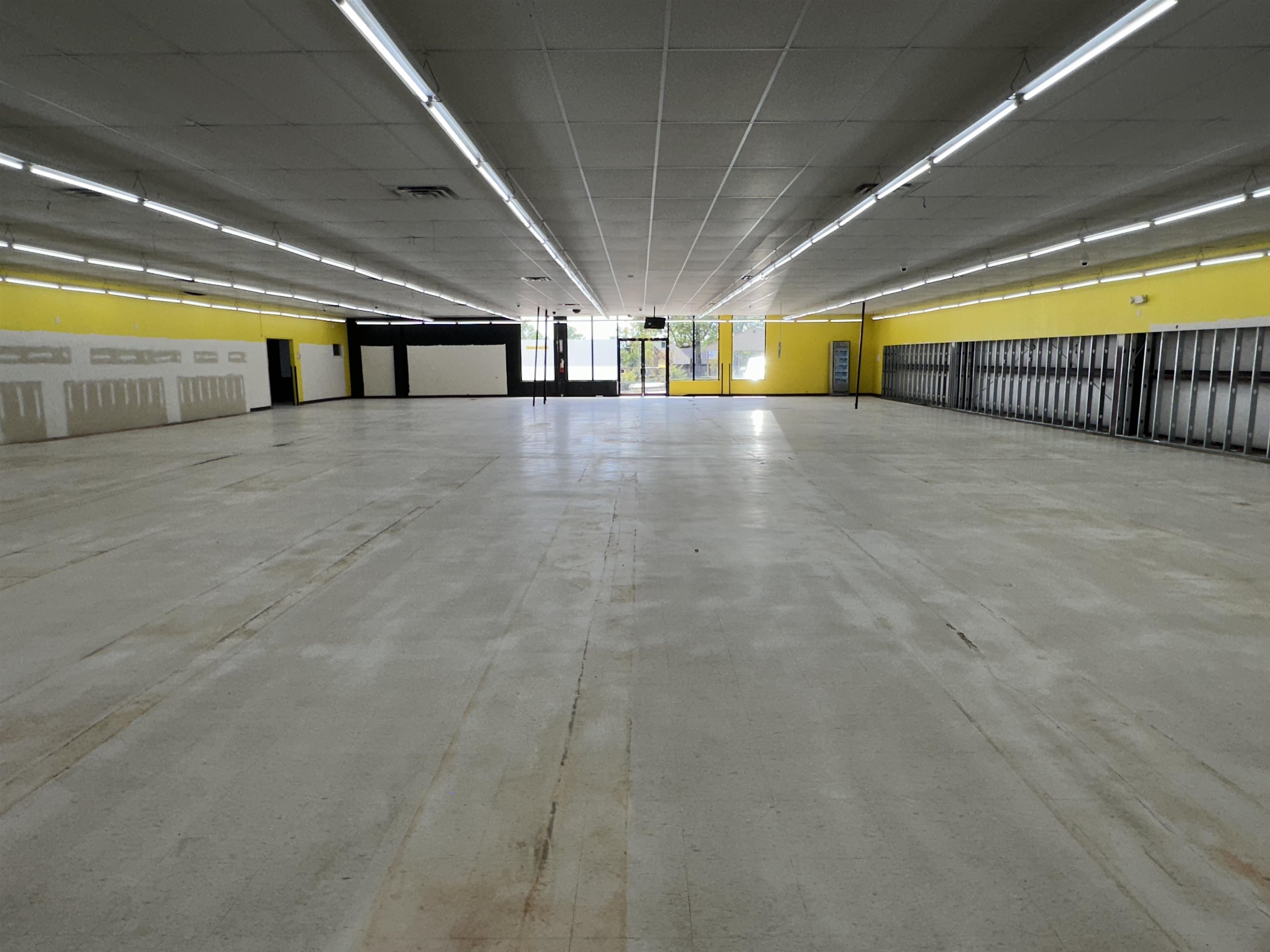 Metes & Bounds - Commercial Sale