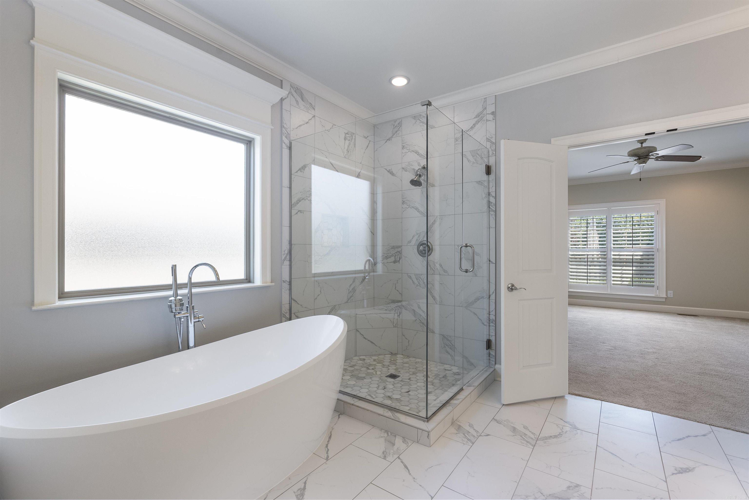 CHENAL VALLEY "TOURNAY CIRCLE" - Residential