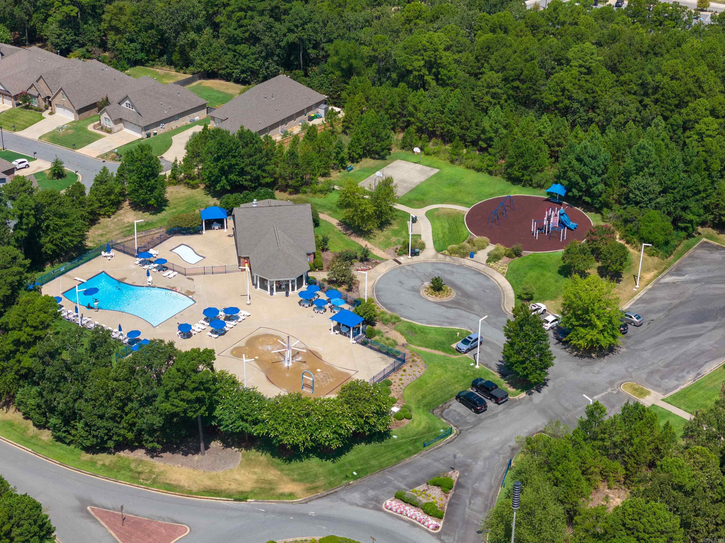 CHENAL VALLEY "TOURNAY CIRCLE" - Residential