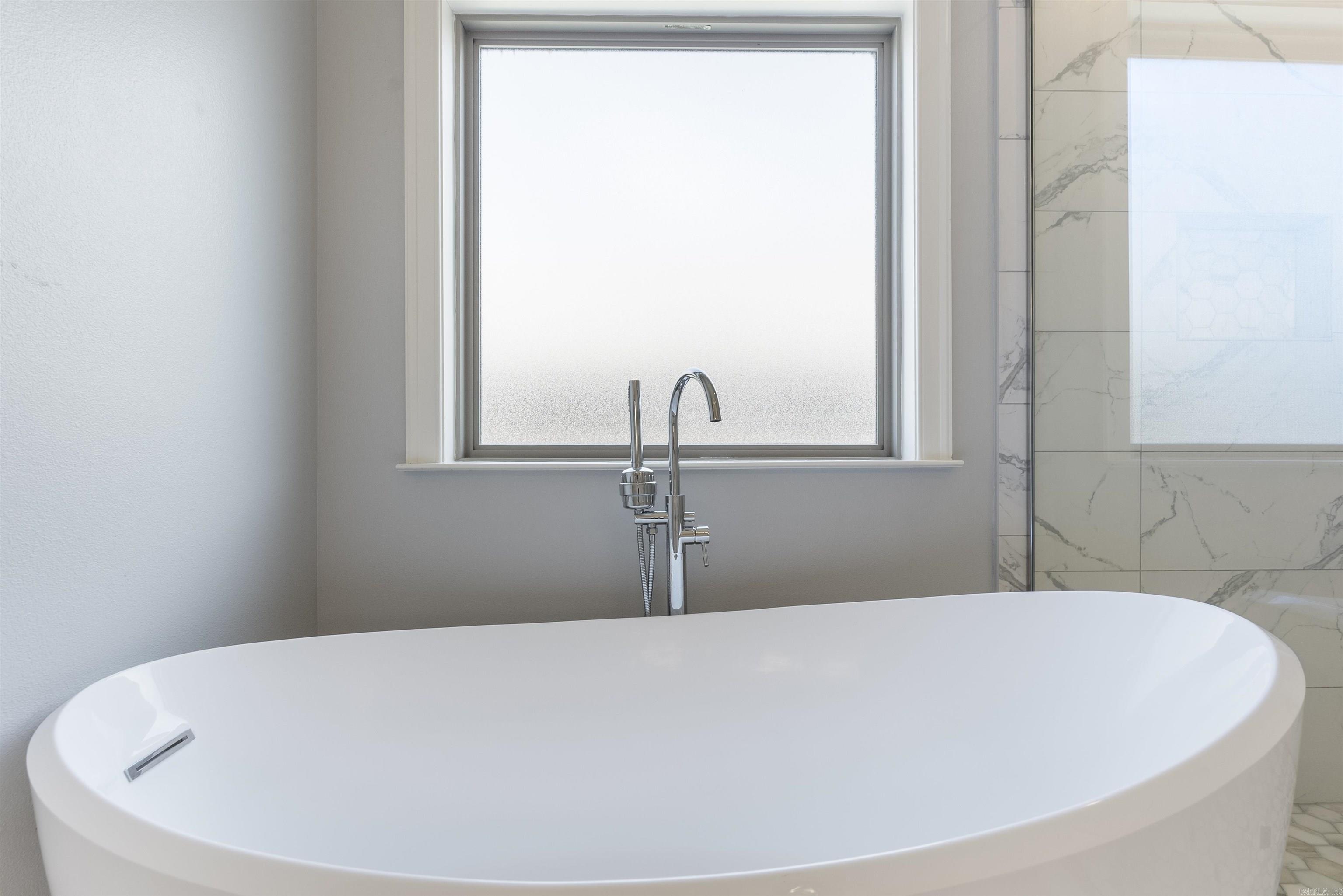 CHENAL VALLEY "TOURNAY CIRCLE" - Residential