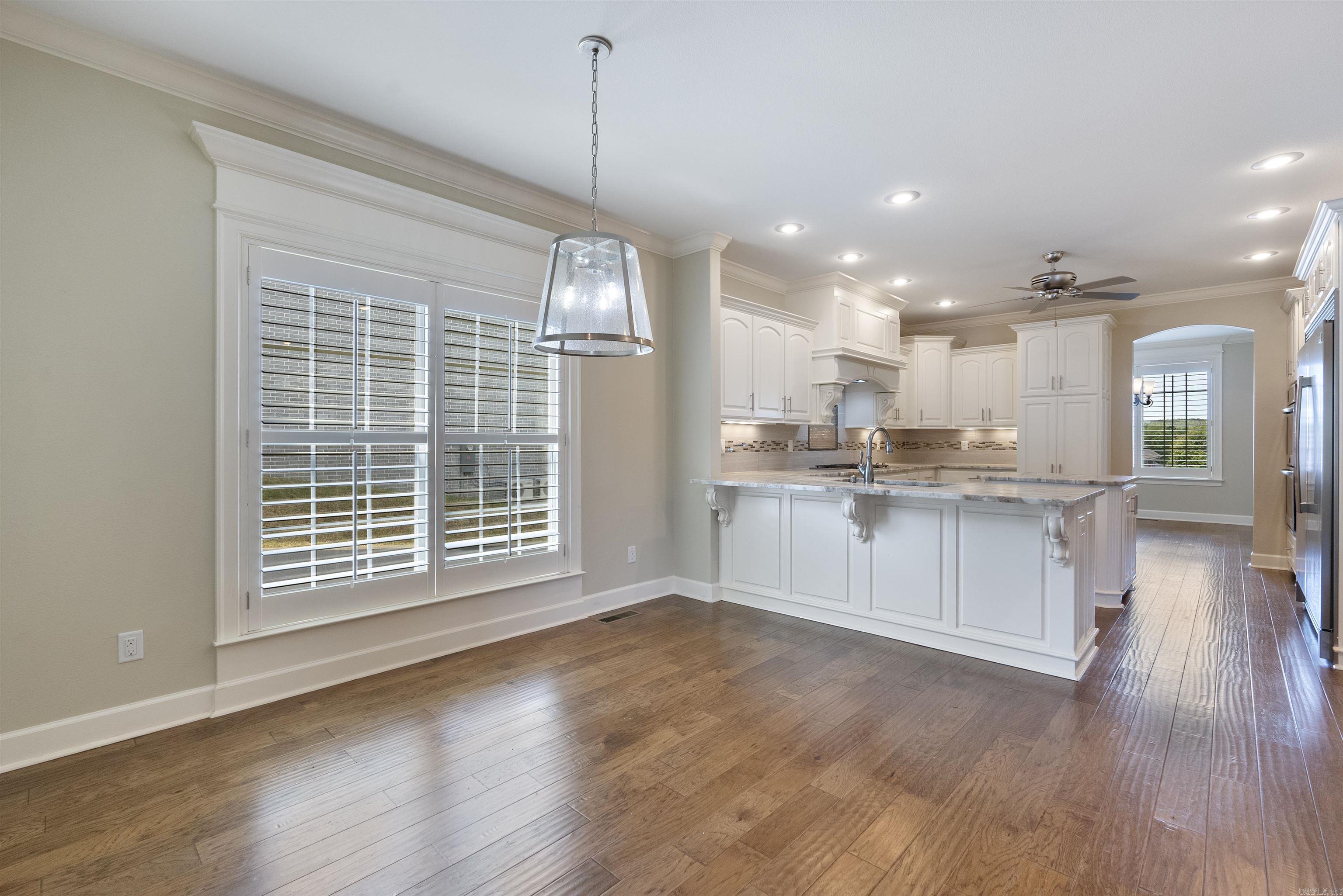 CHENAL VALLEY "TOURNAY CIRCLE" - Residential