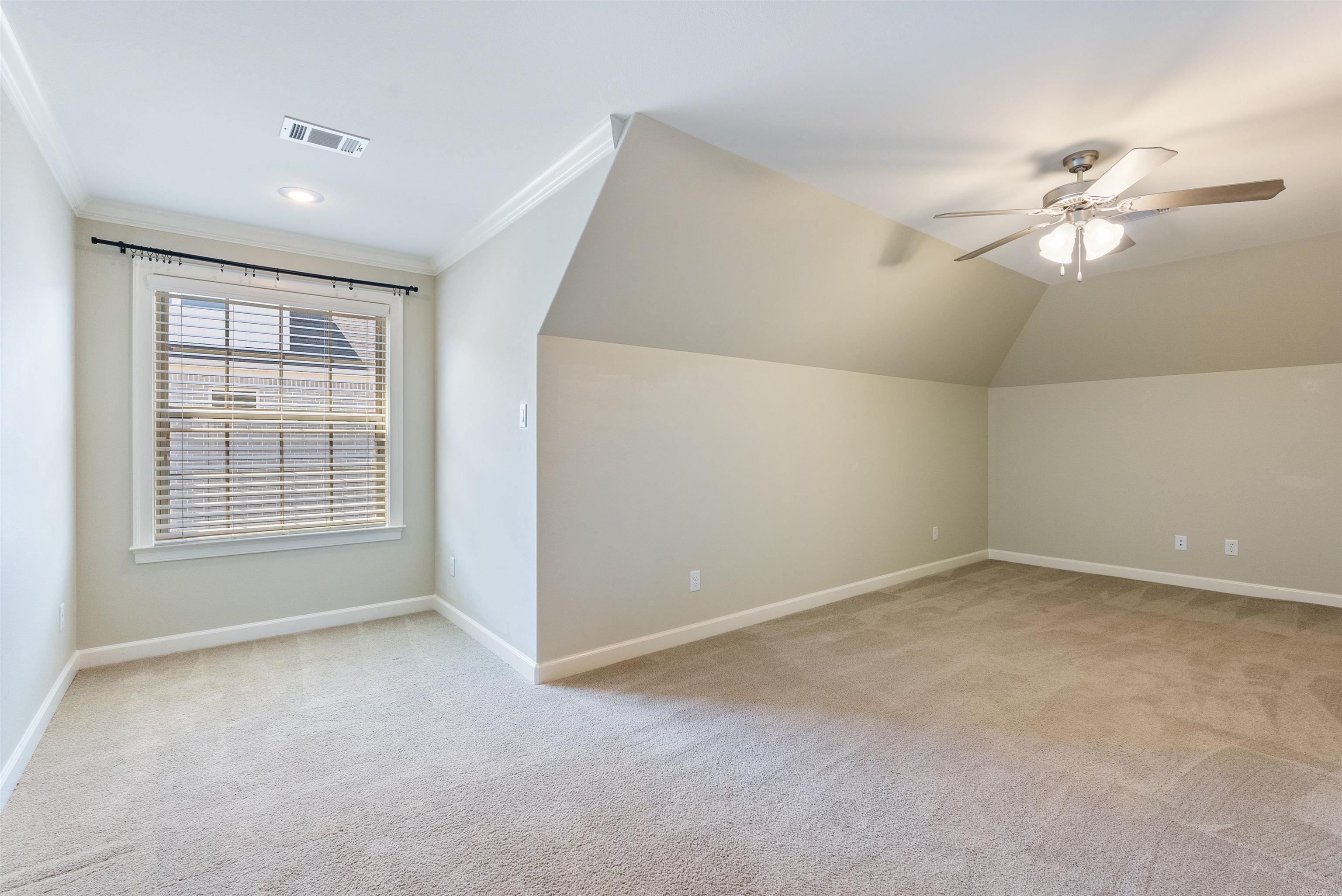 CHENAL VALLEY "TOURNAY CIRCLE" - Residential