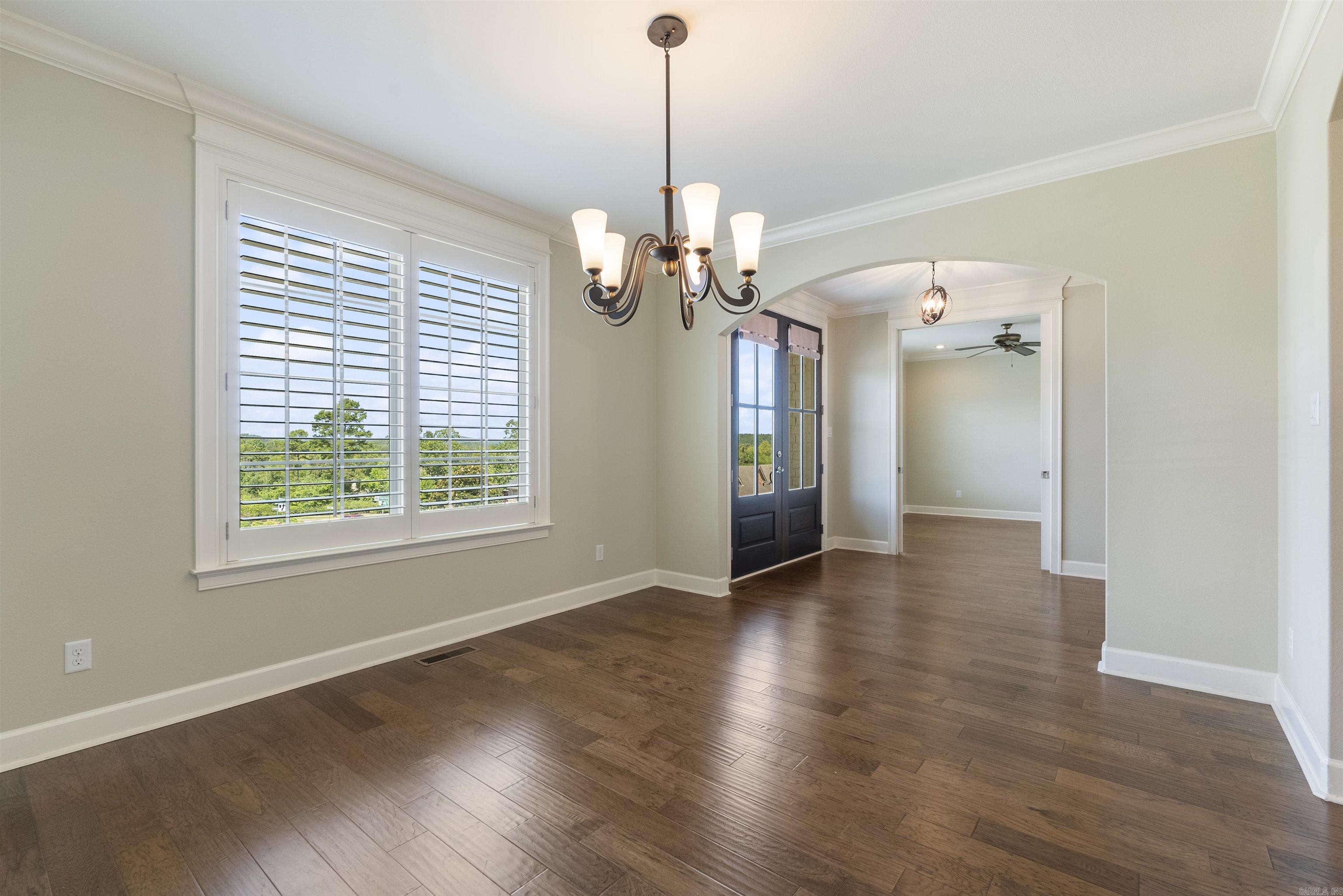 CHENAL VALLEY "TOURNAY CIRCLE" - Residential