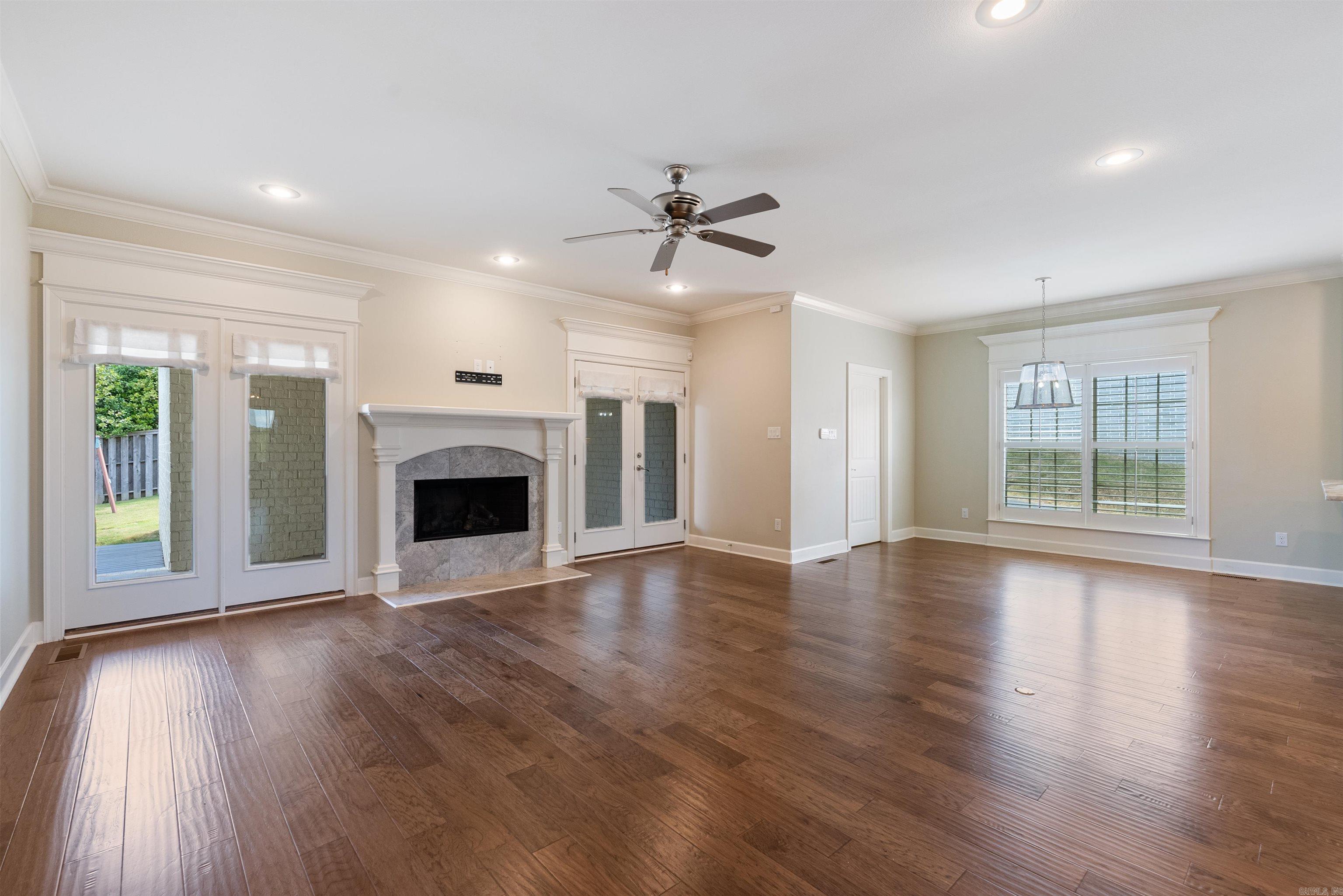 CHENAL VALLEY "TOURNAY CIRCLE" - Residential