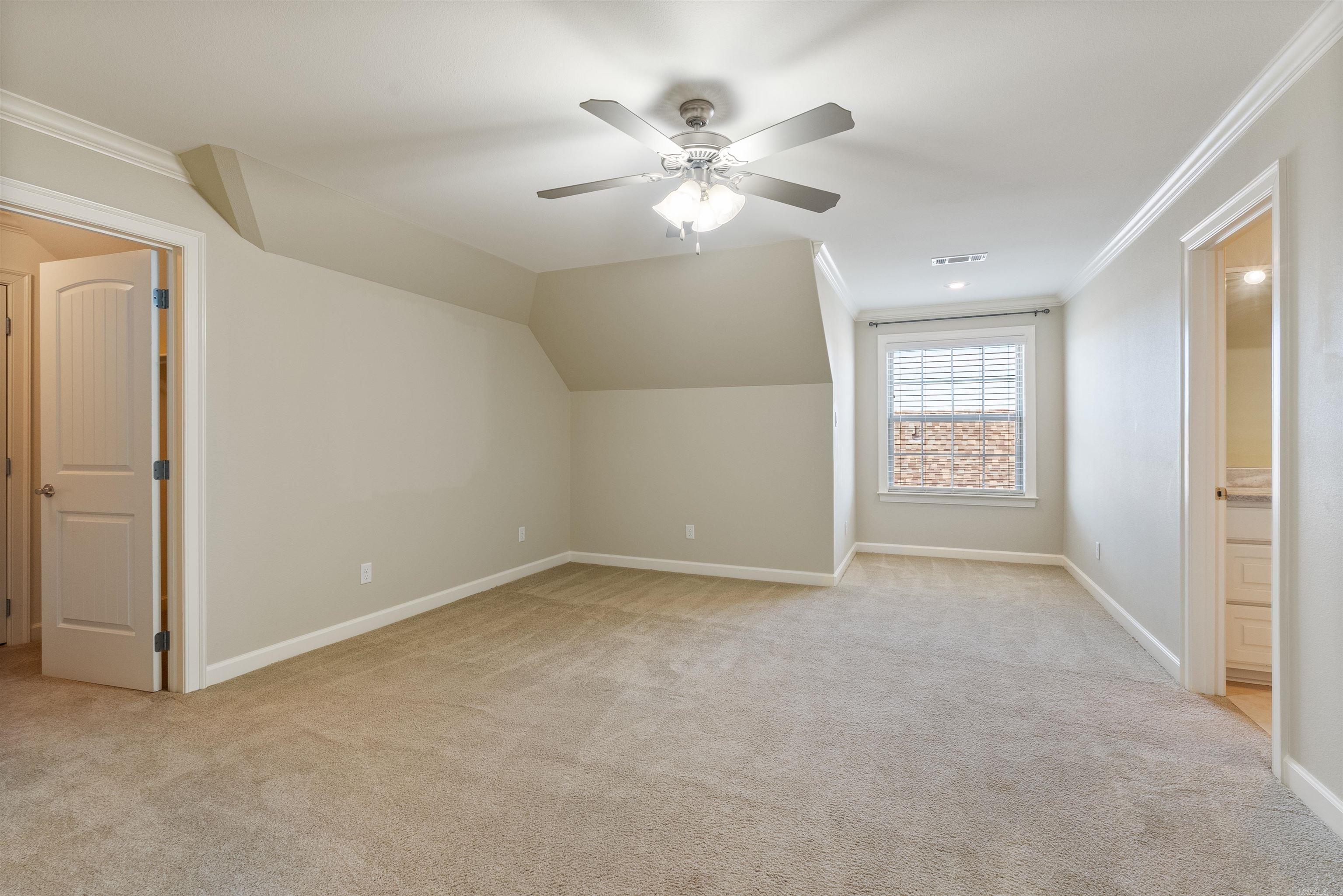 CHENAL VALLEY "TOURNAY CIRCLE" - Residential