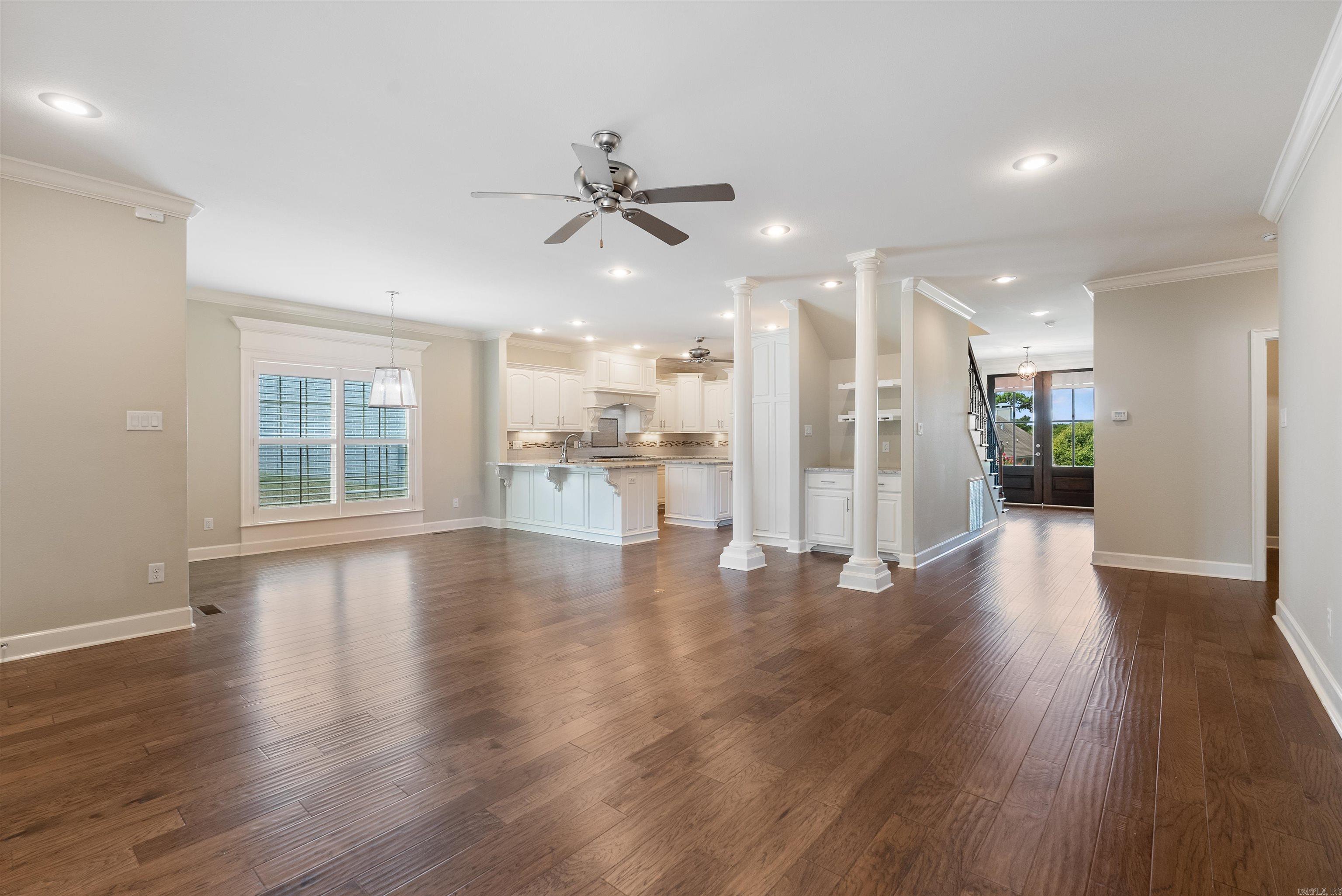 CHENAL VALLEY "TOURNAY CIRCLE" - Residential