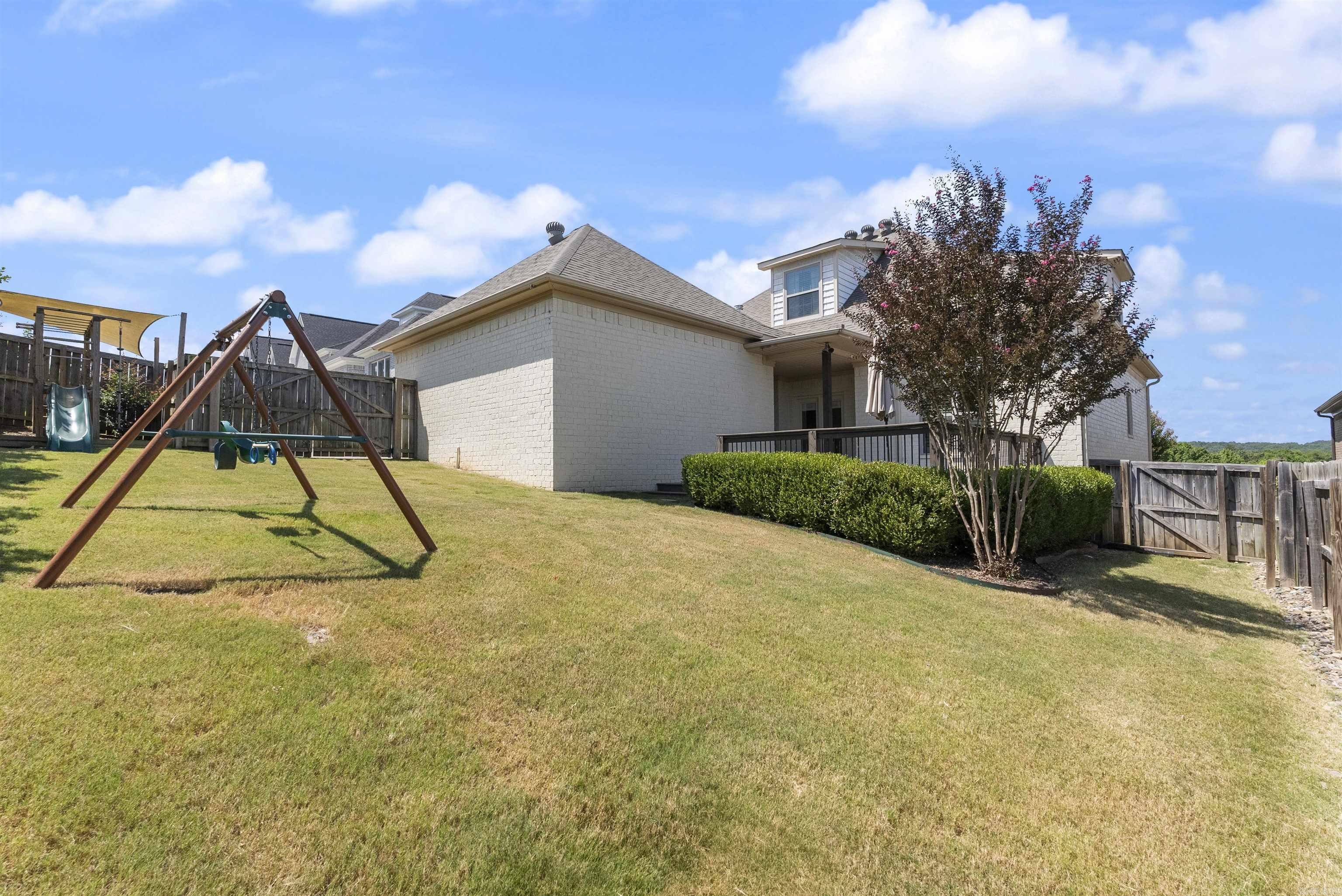 CHENAL VALLEY "TOURNAY CIRCLE" - Residential