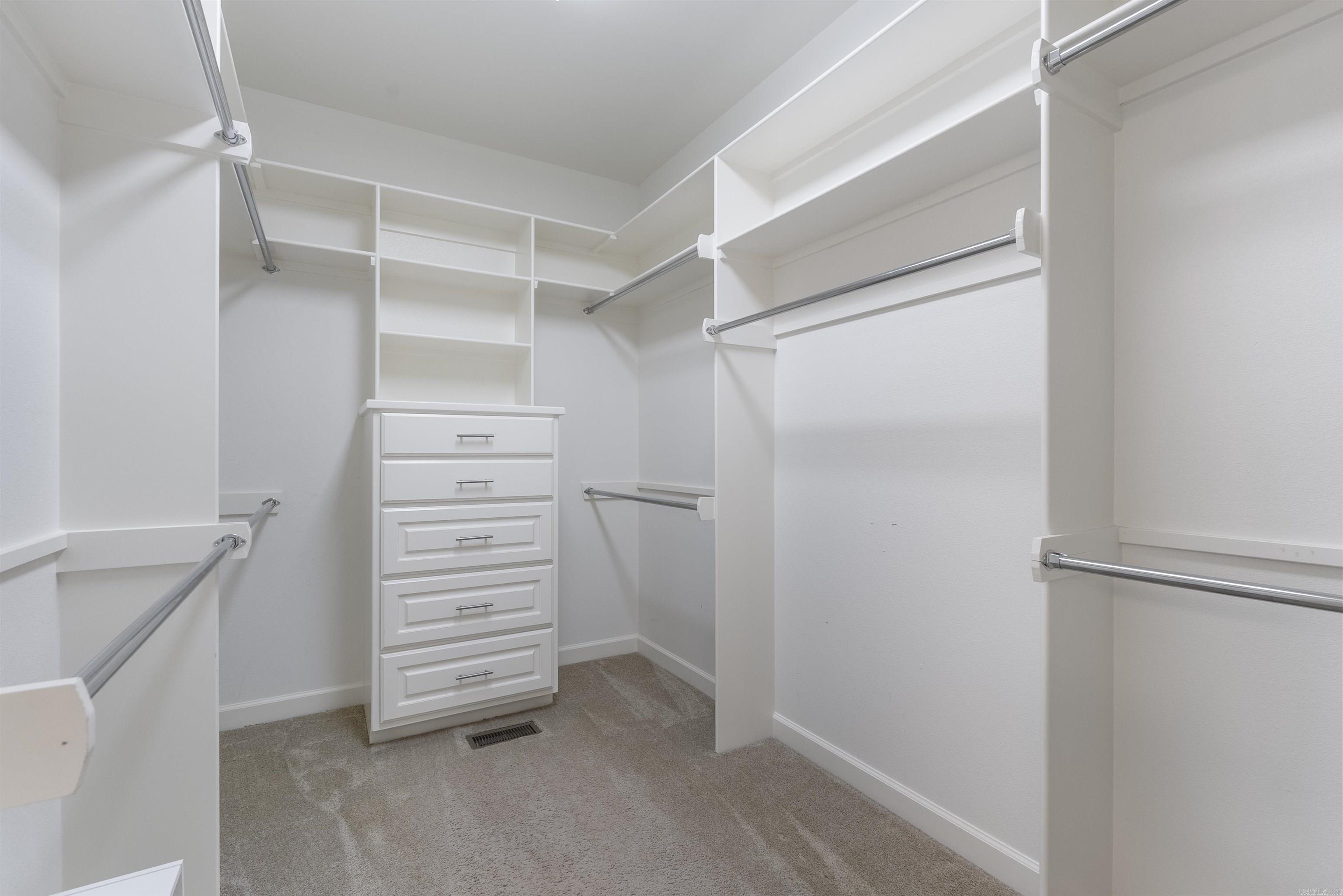 CHENAL VALLEY "TOURNAY CIRCLE" - Residential