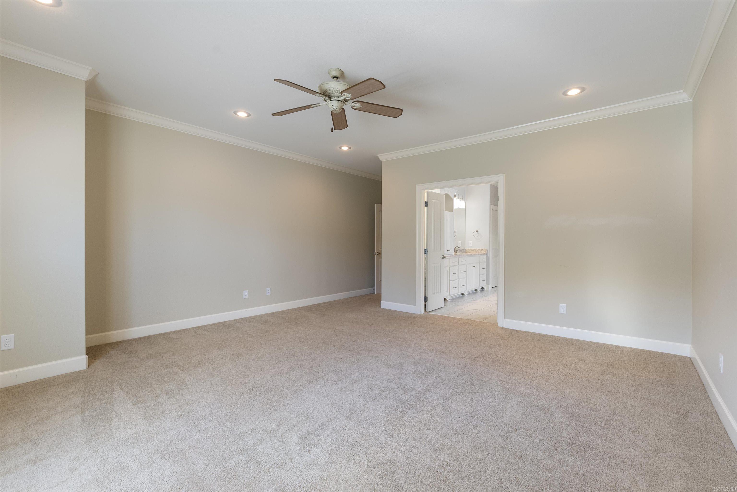 CHENAL VALLEY "TOURNAY CIRCLE" - Residential