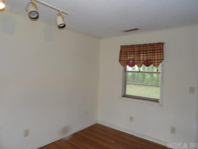 East Airport 1st - Residential