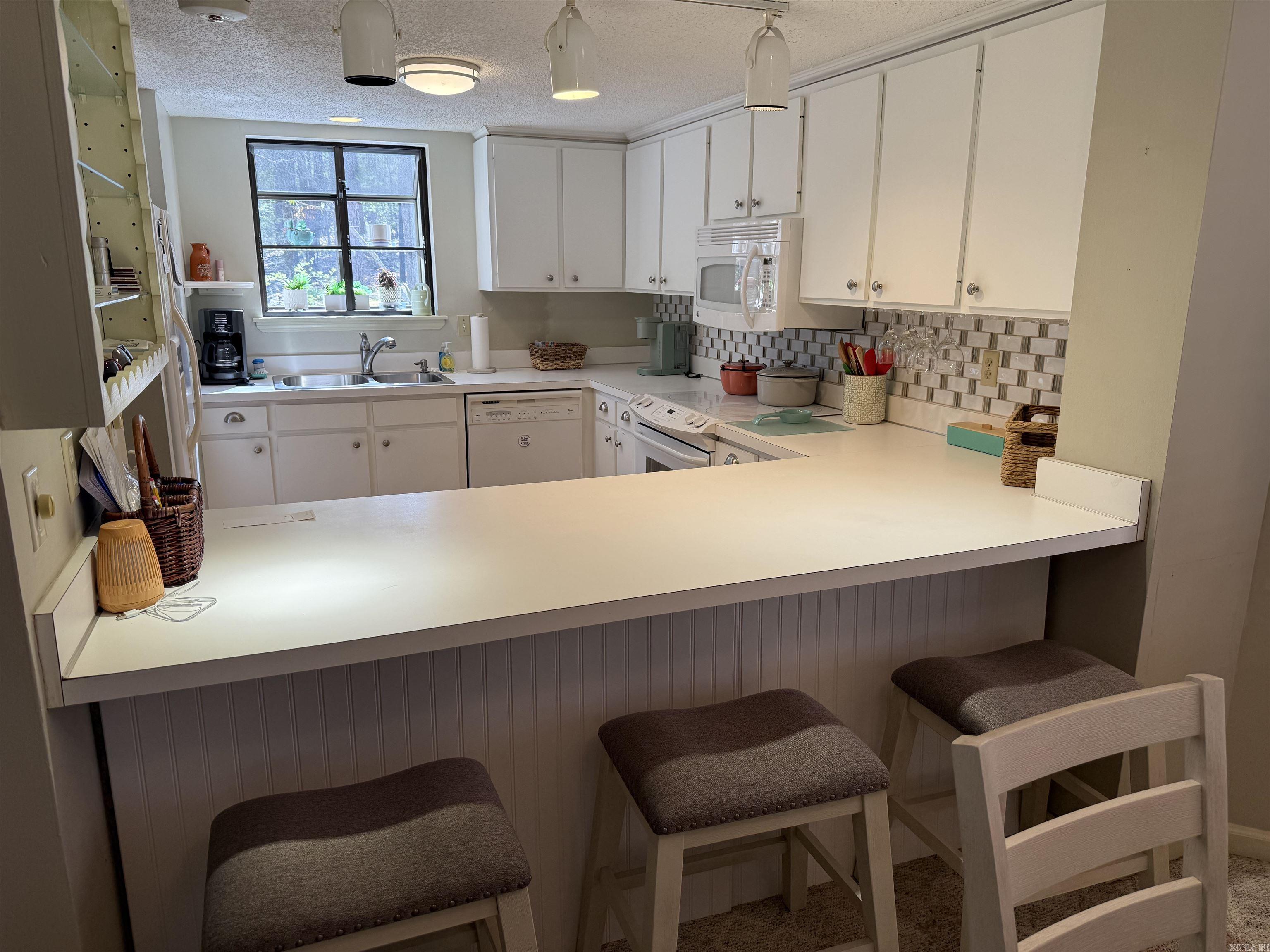 TERRACE TOWNHOUSE ASSOCIATION - Residential