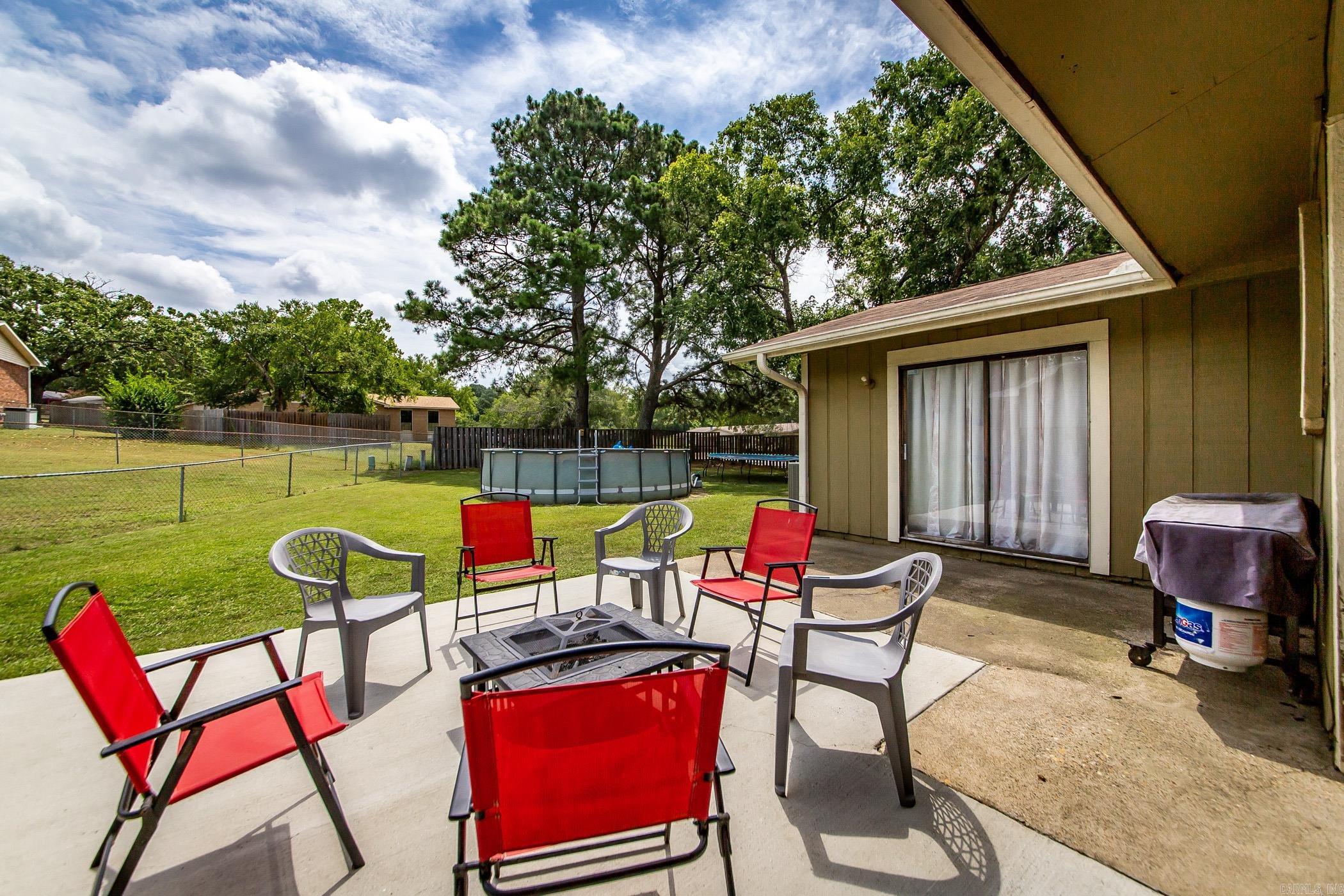 PINE MEADOWS - Residential