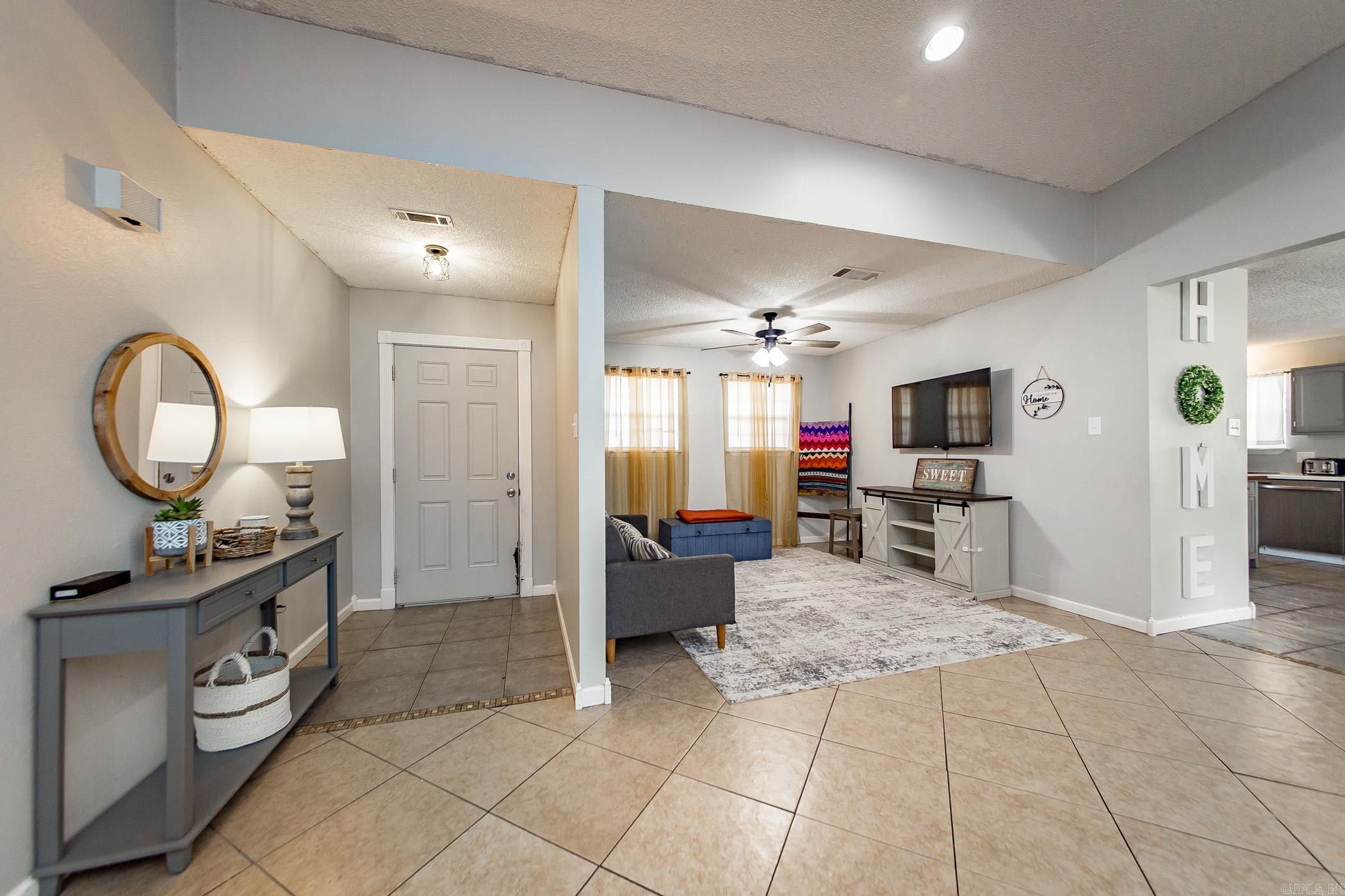 PINE MEADOWS - Residential