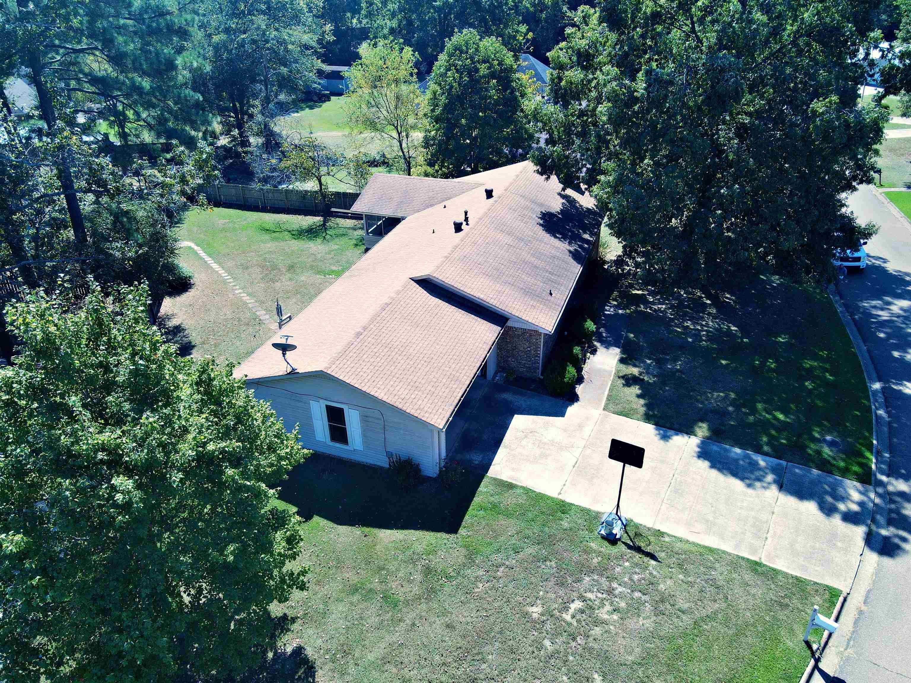 PINE HILLS PARK ADDN - Residential